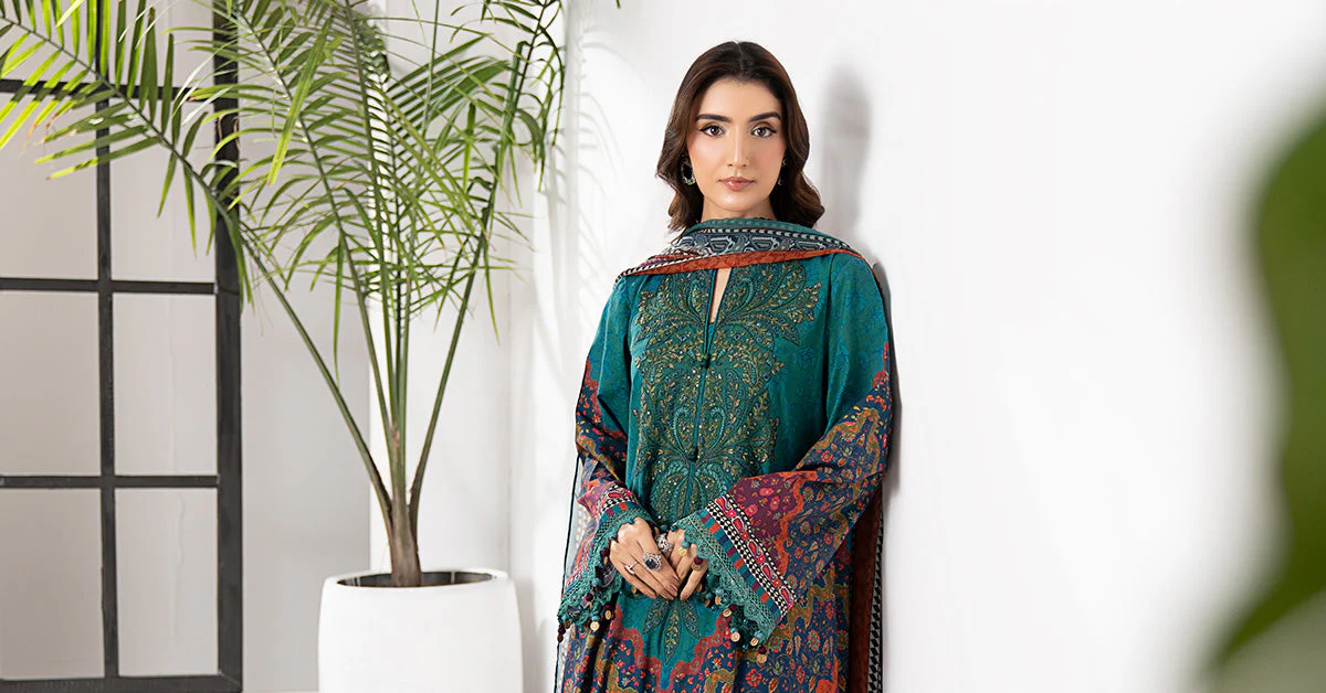 3 Piece Embroidered Cambric Suit - Image 10