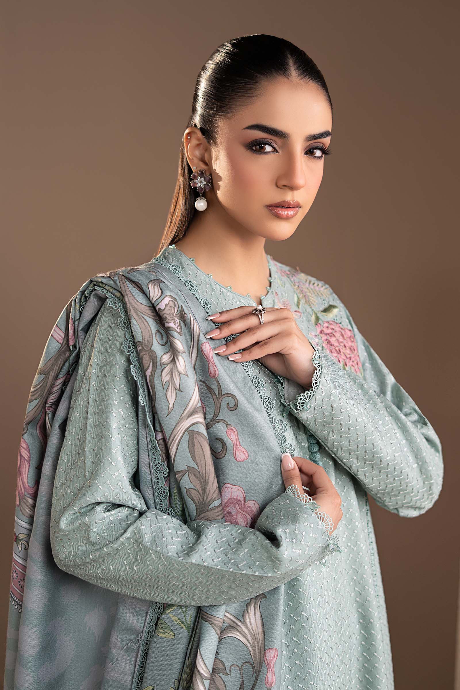 3 Piece Embroidered Twill Linen Suit - Image 3