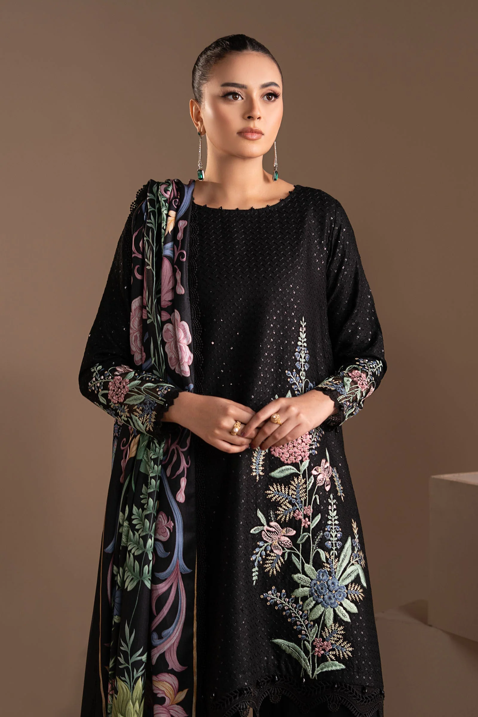 3 Piece Embroidered Twill Linen Suit - Image 2