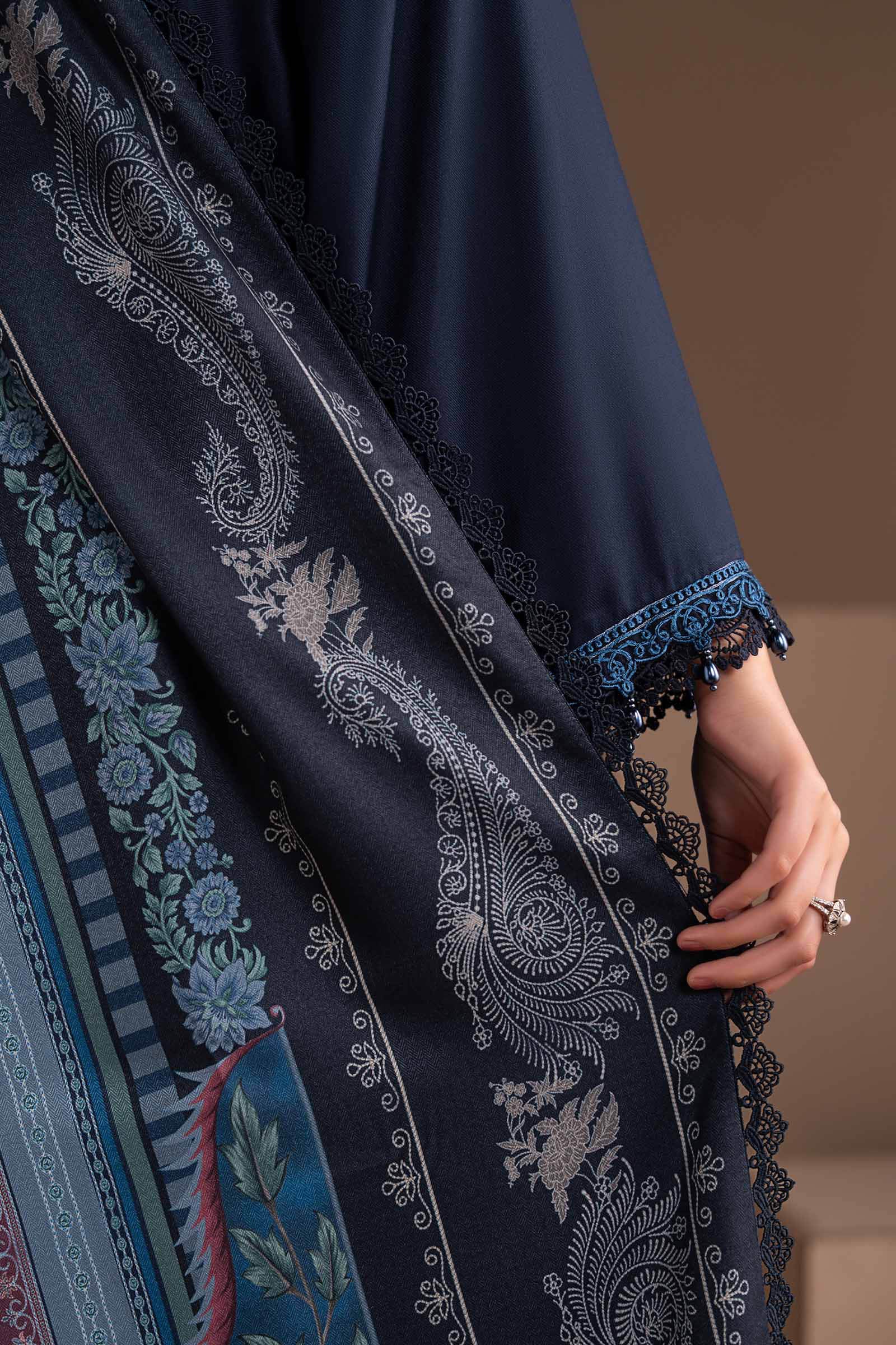 3 Piece Embroidered Twill Linen Suit - Image 8