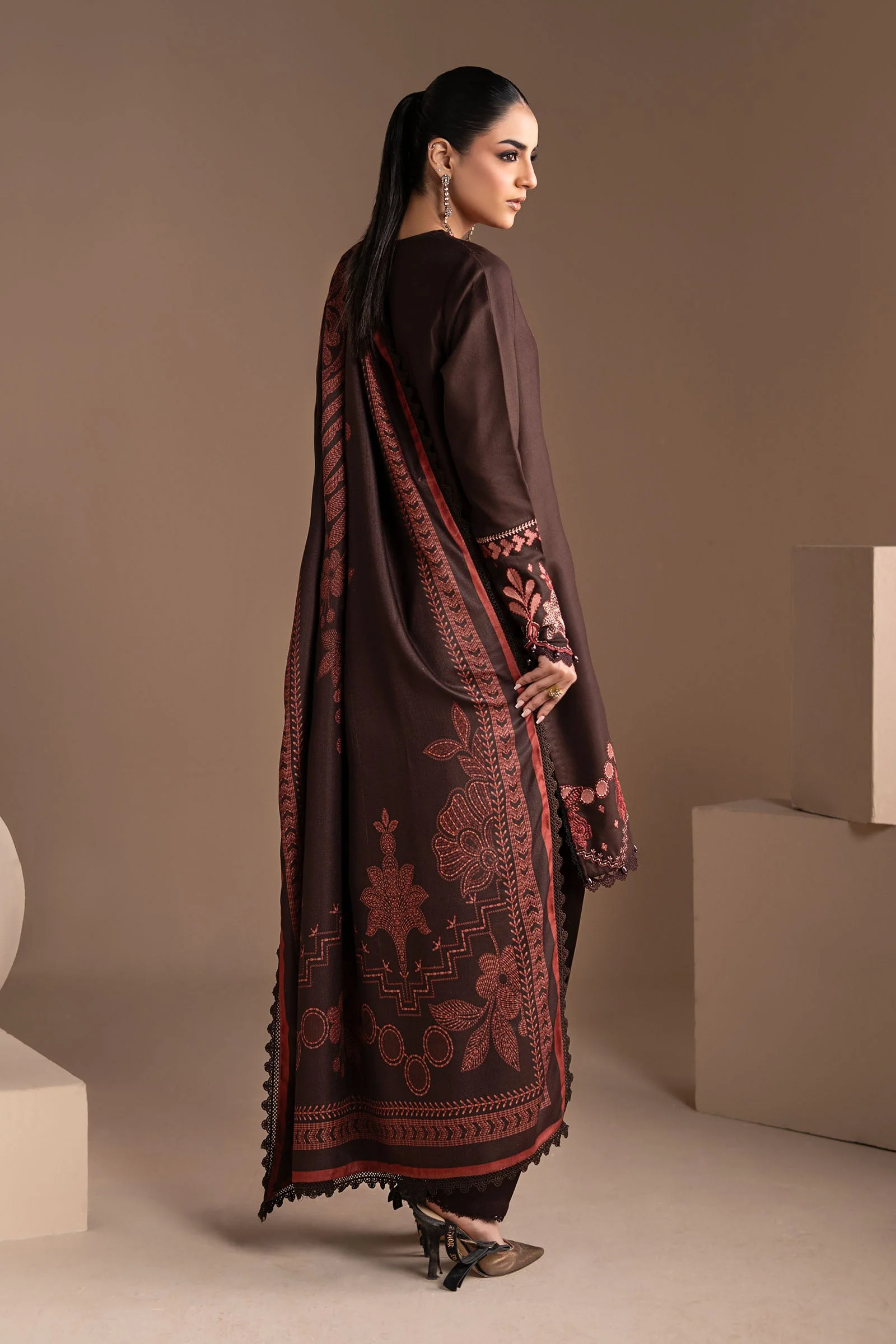 3 Piece Embroidered Twill Linen Suit - Image 7
