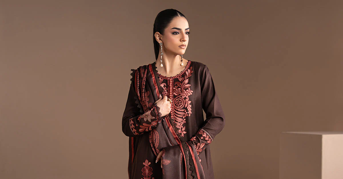 3 Piece Embroidered Twill Linen Suit - Image 8