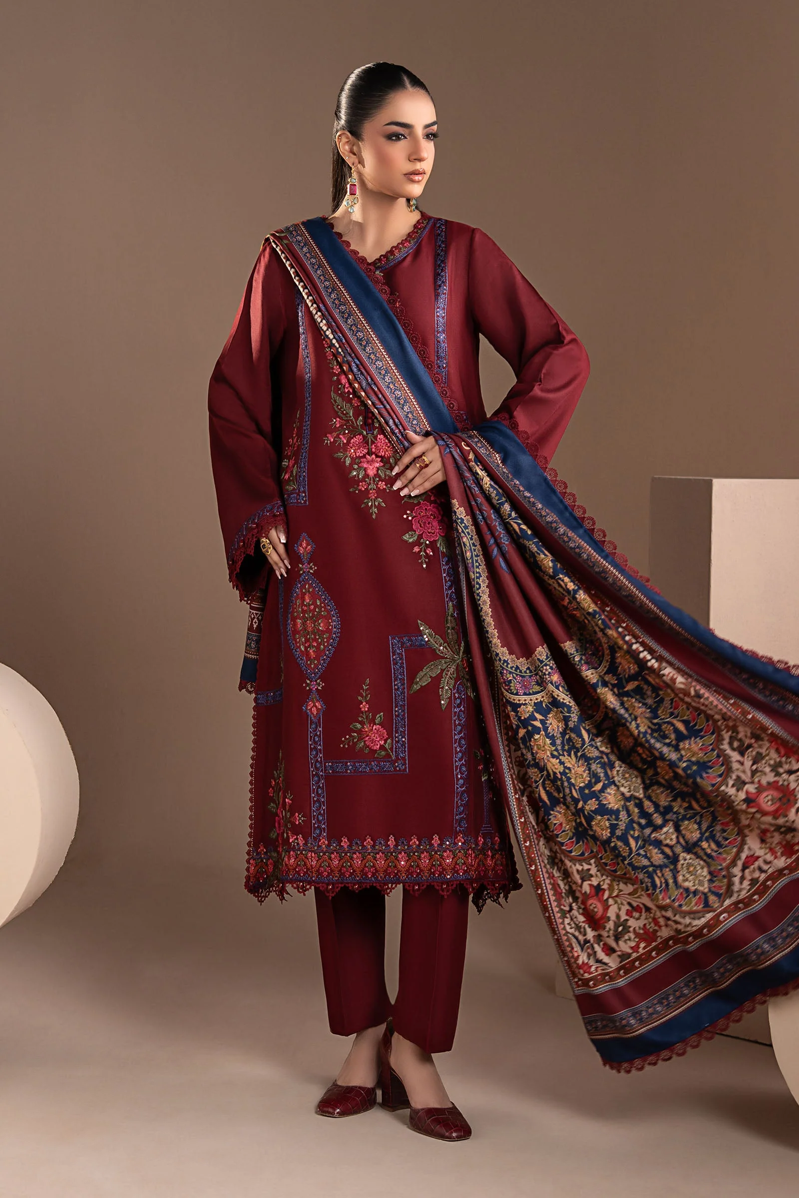 3 Piece Embroidered Twill Linen Suit - Image 6