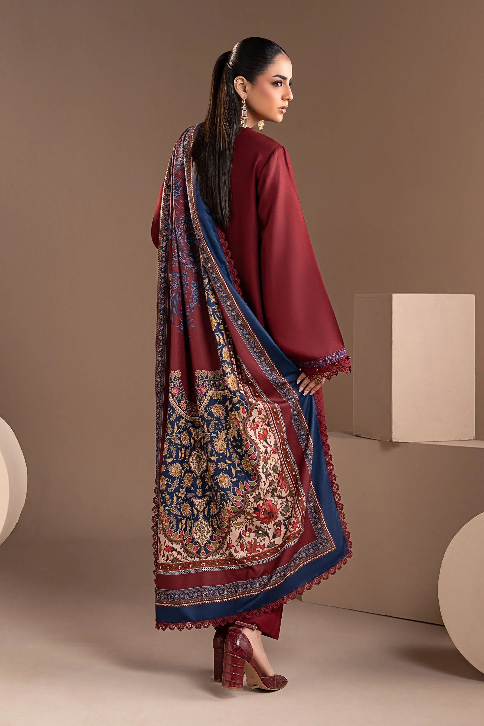 3 Piece Embroidered Twill Linen Suit - Image 8