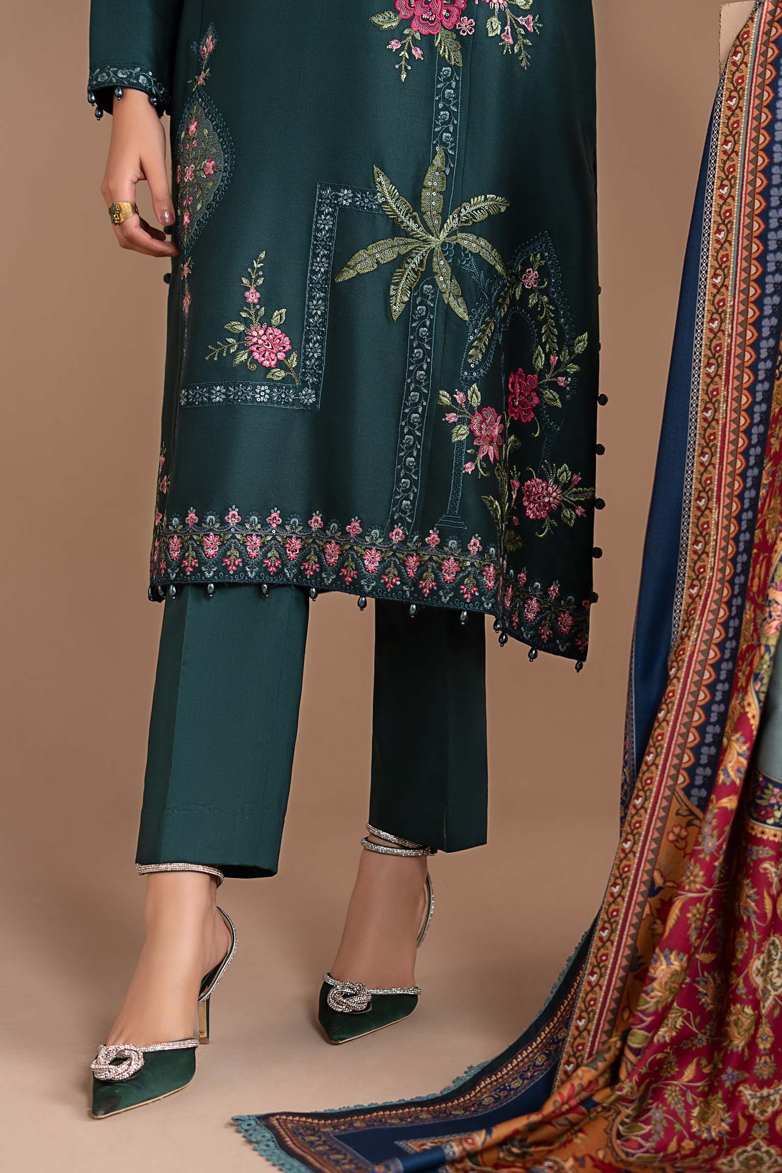 3 Piece Embroidered Twill Linen Suit - Image 7