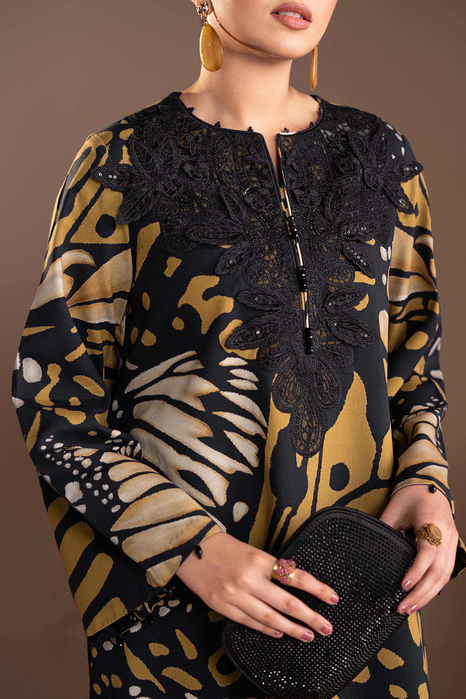 3 Piece Embroidered Linen Suit - Image 4
