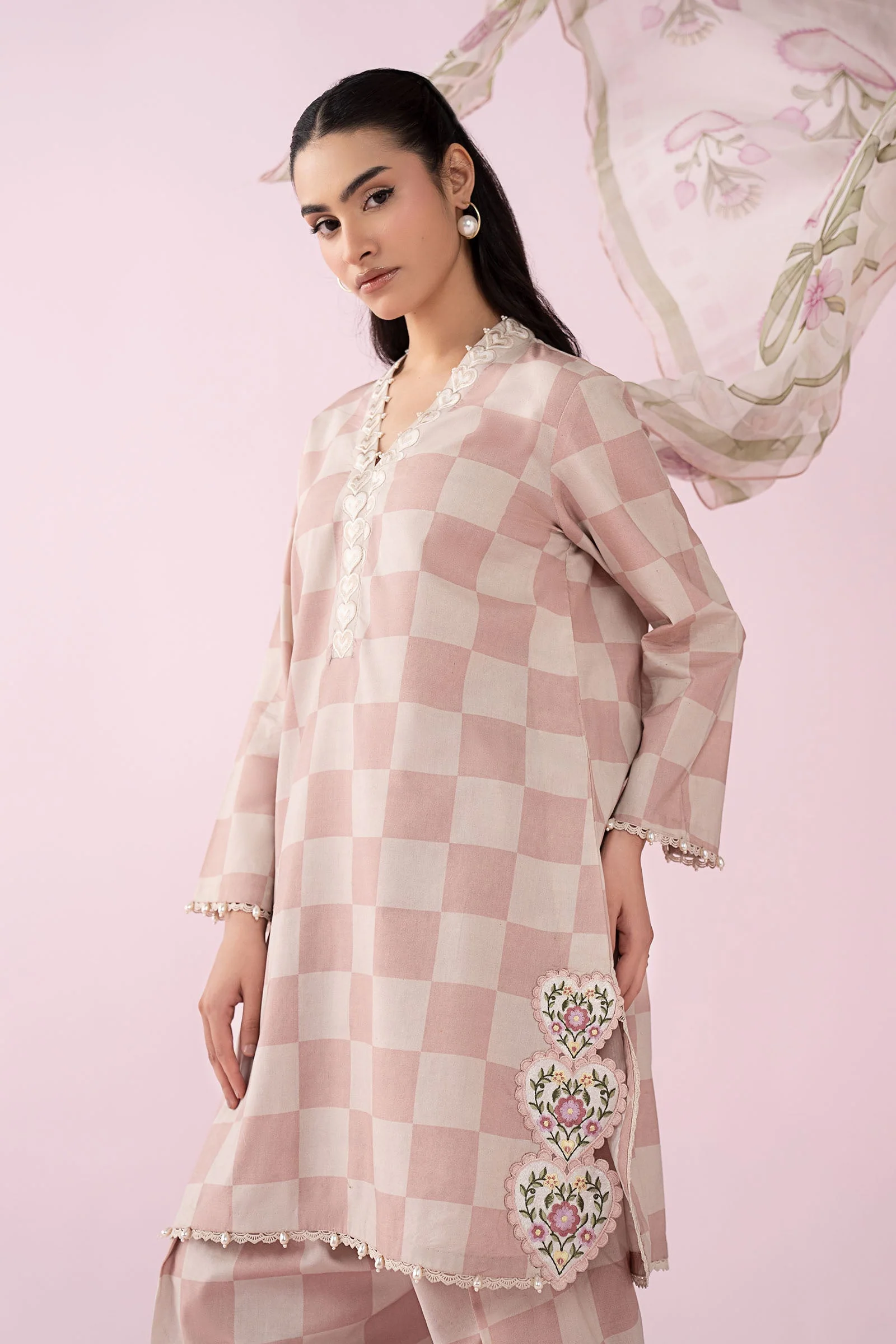 3 Piece Embroidered Lawn Suit - Image 2