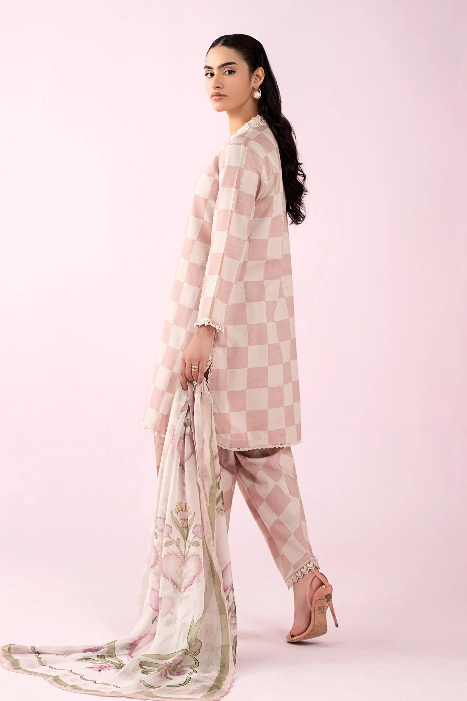3 Piece Embroidered Lawn Suit - Image 8