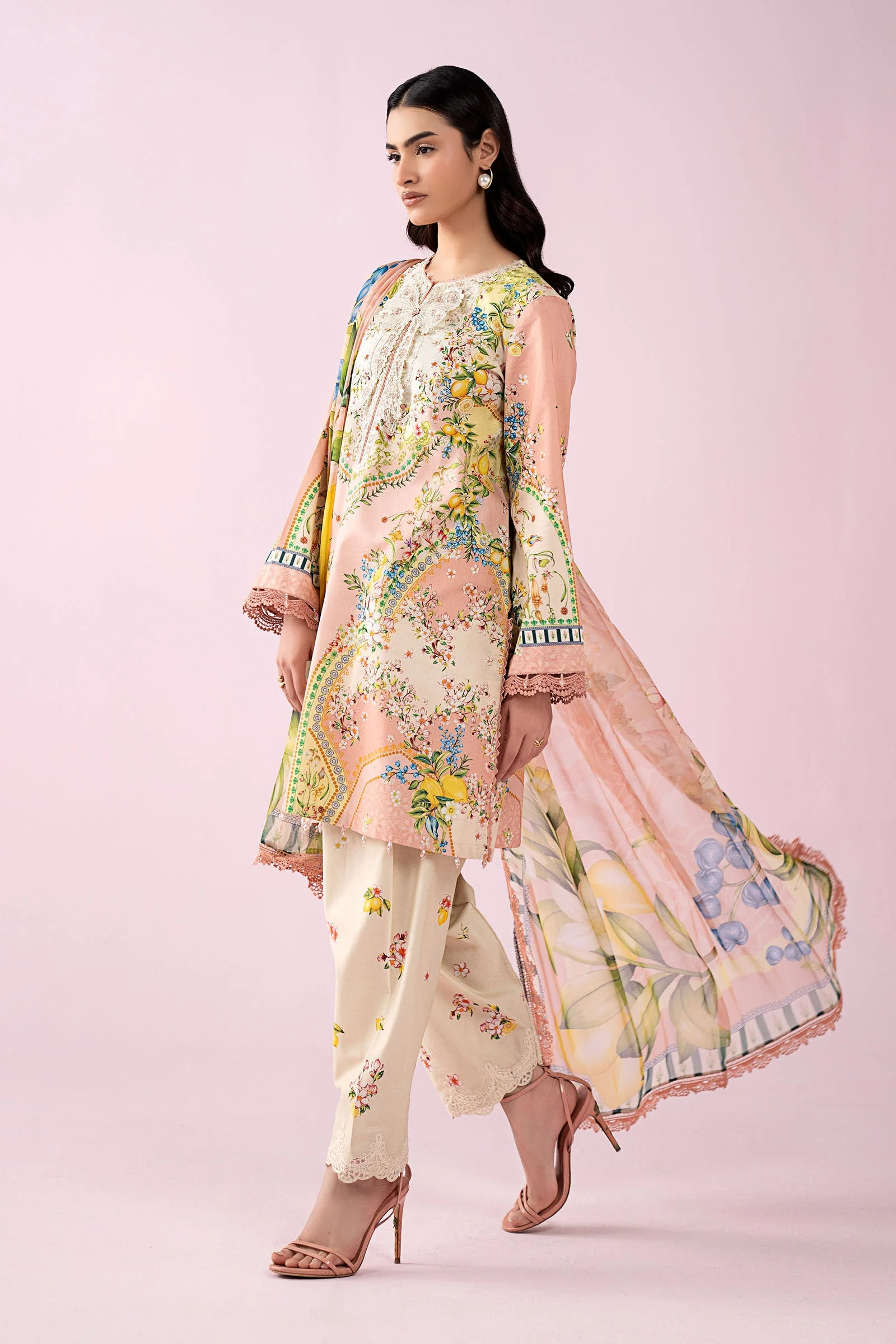 3 Piece Embroidered Lawn Suit - Image 8