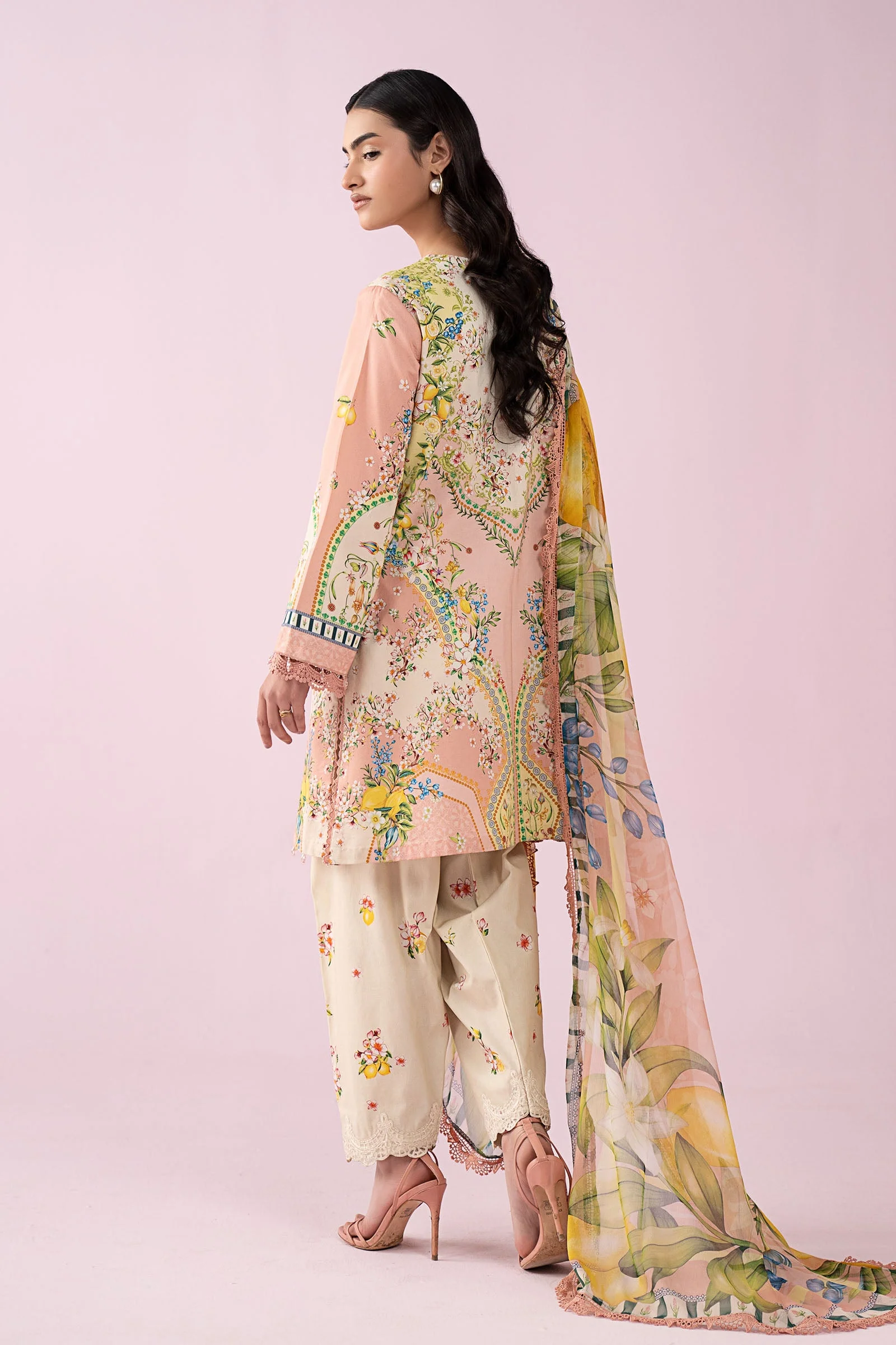 3 Piece Embroidered Lawn Suit - Image 9
