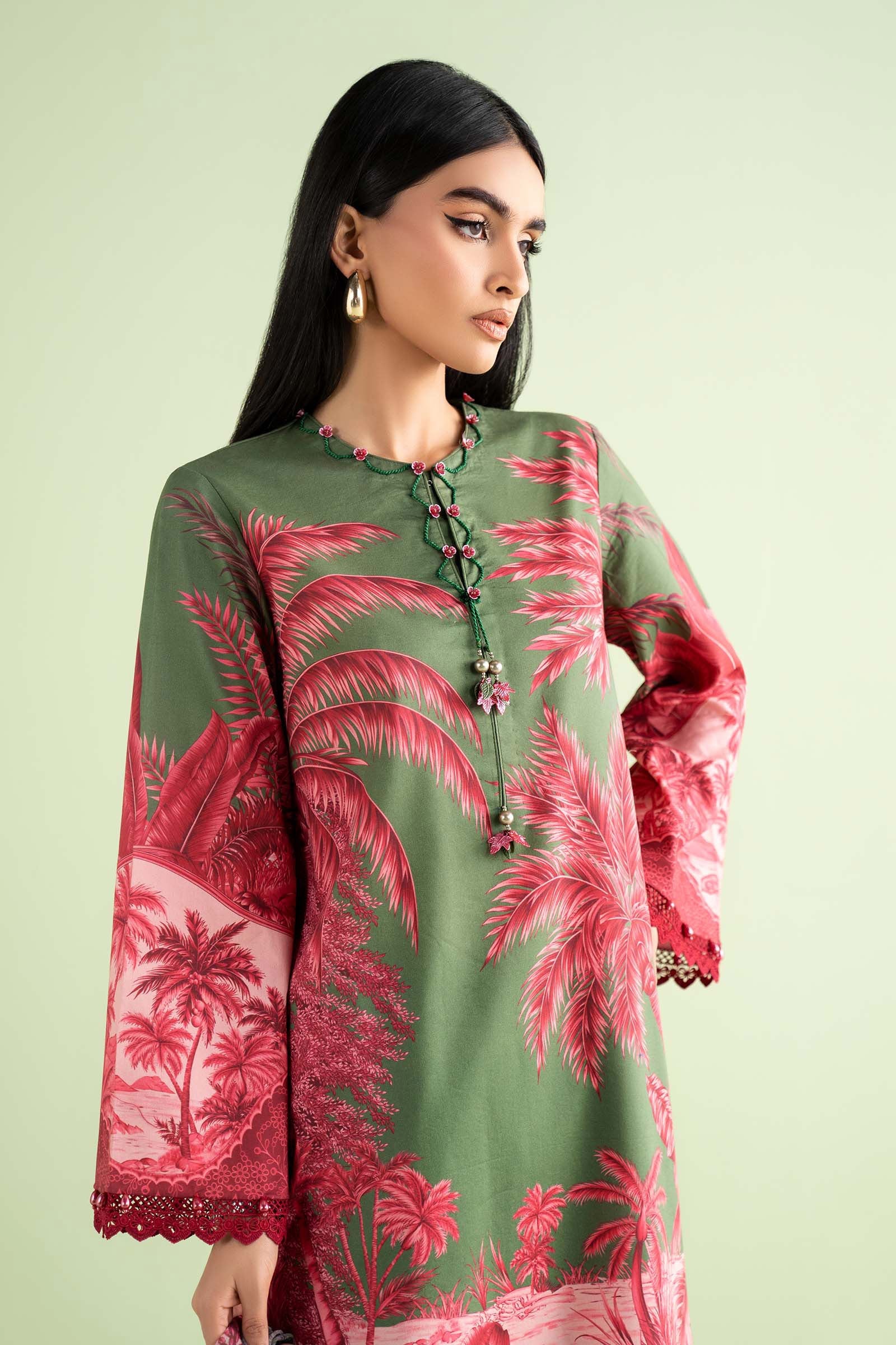 3 Piece Embroidered Lawn Suit - Image 2