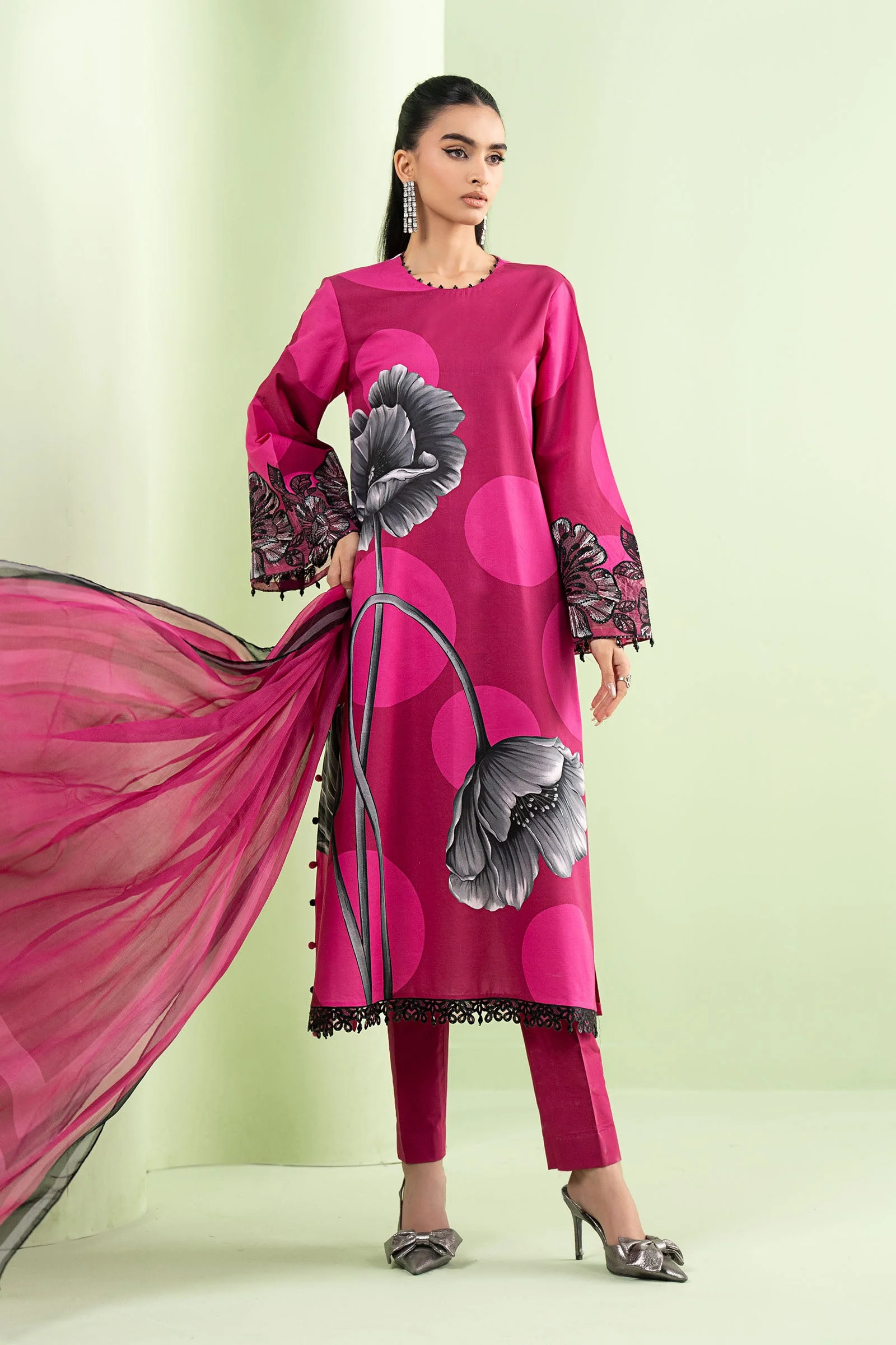 3 Piece Embroidered Lawn Suit