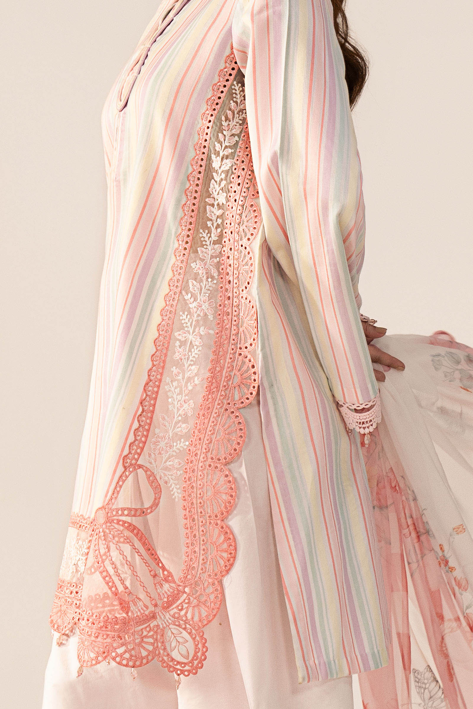 3 Piece Embroidered Jacquard Suit - Image 5
