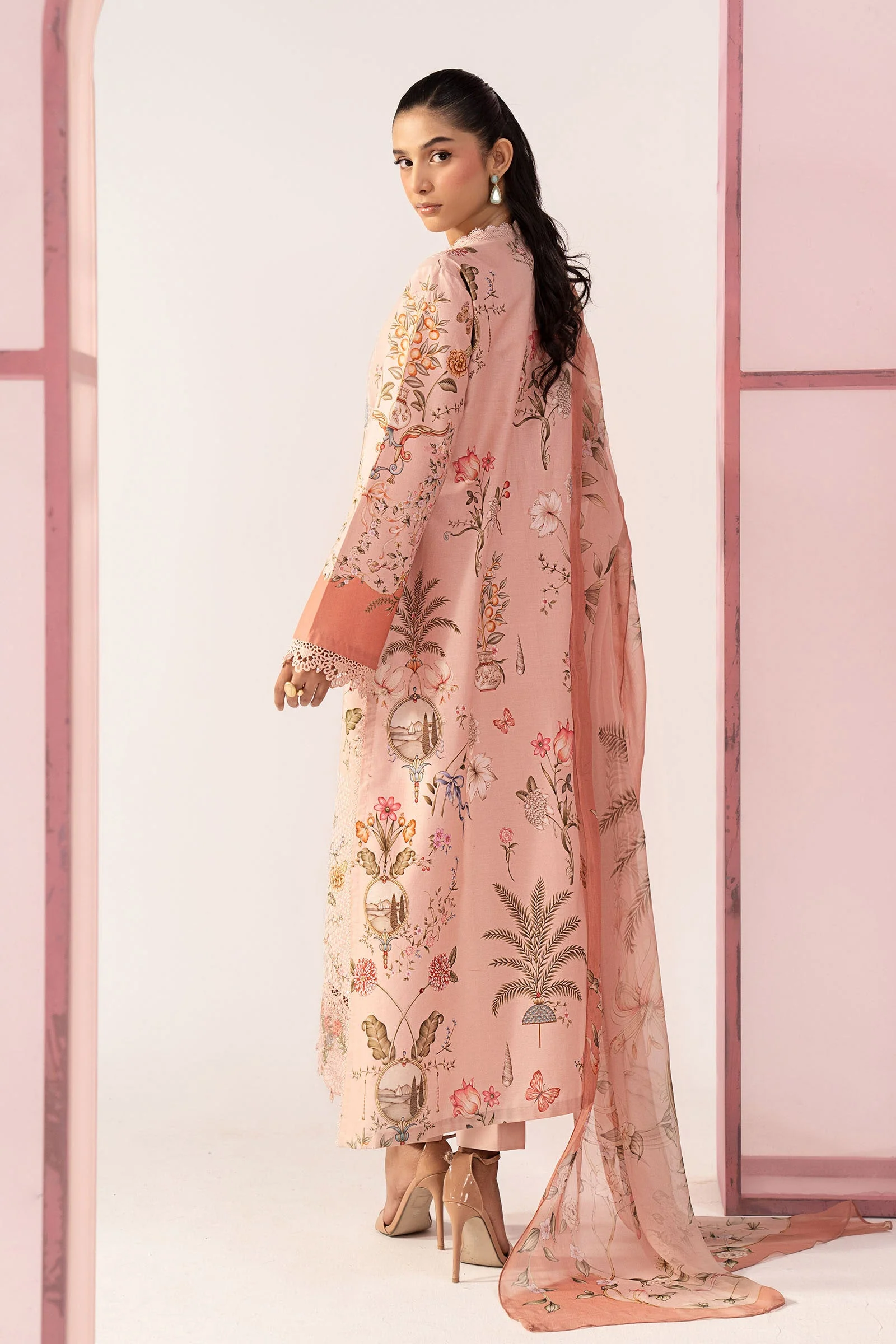 3 Piece Embroidered Lawn Suit - Image 11