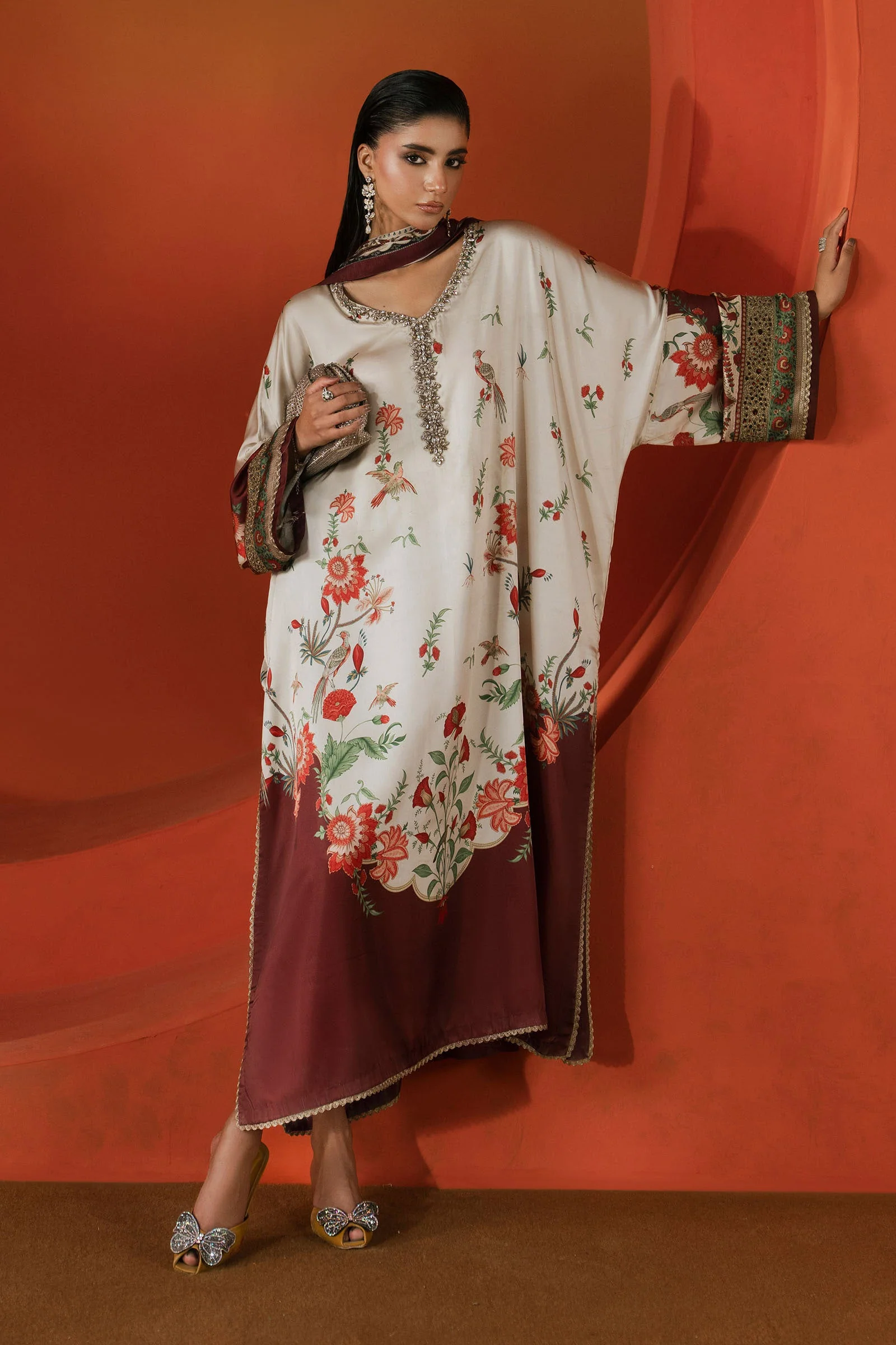 3 Piece Embellished Satin Silk Suit - Image 5