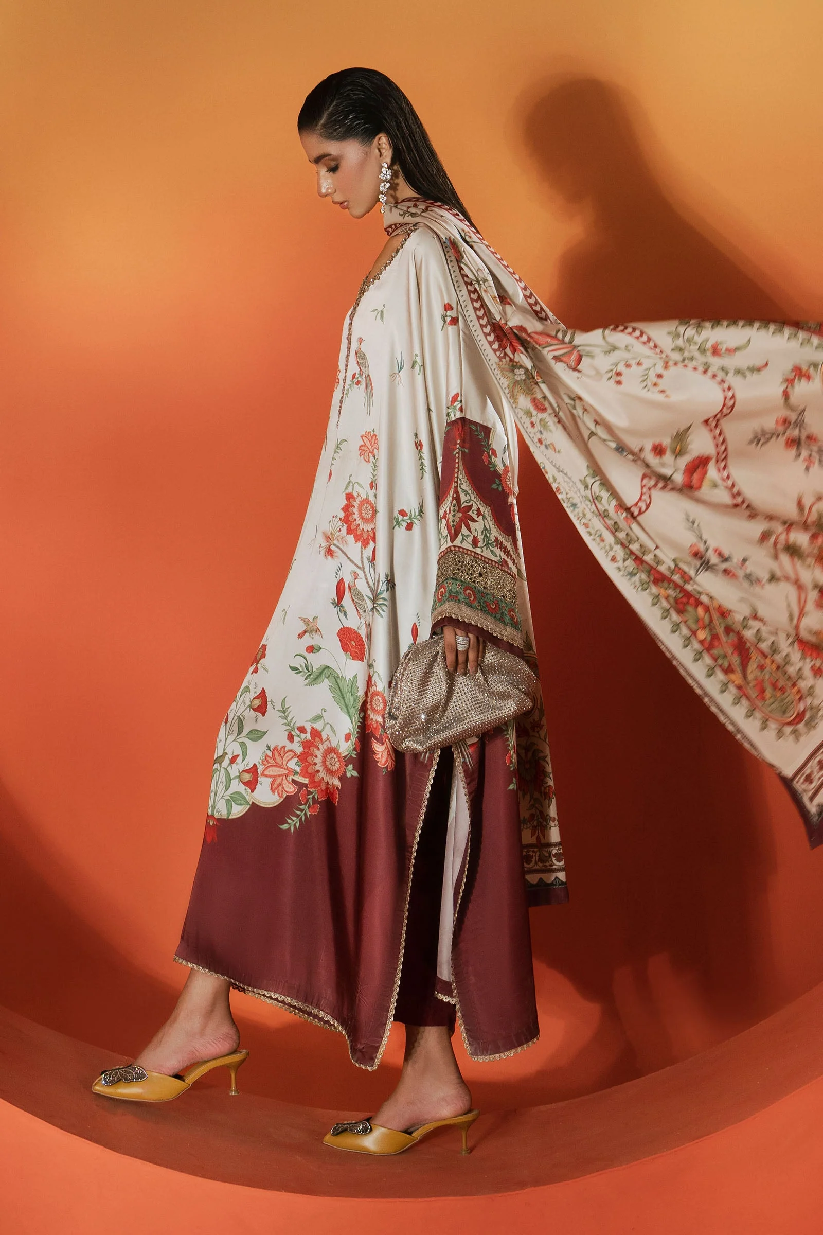 3 Piece Embellished Satin Silk Suit - Image 6