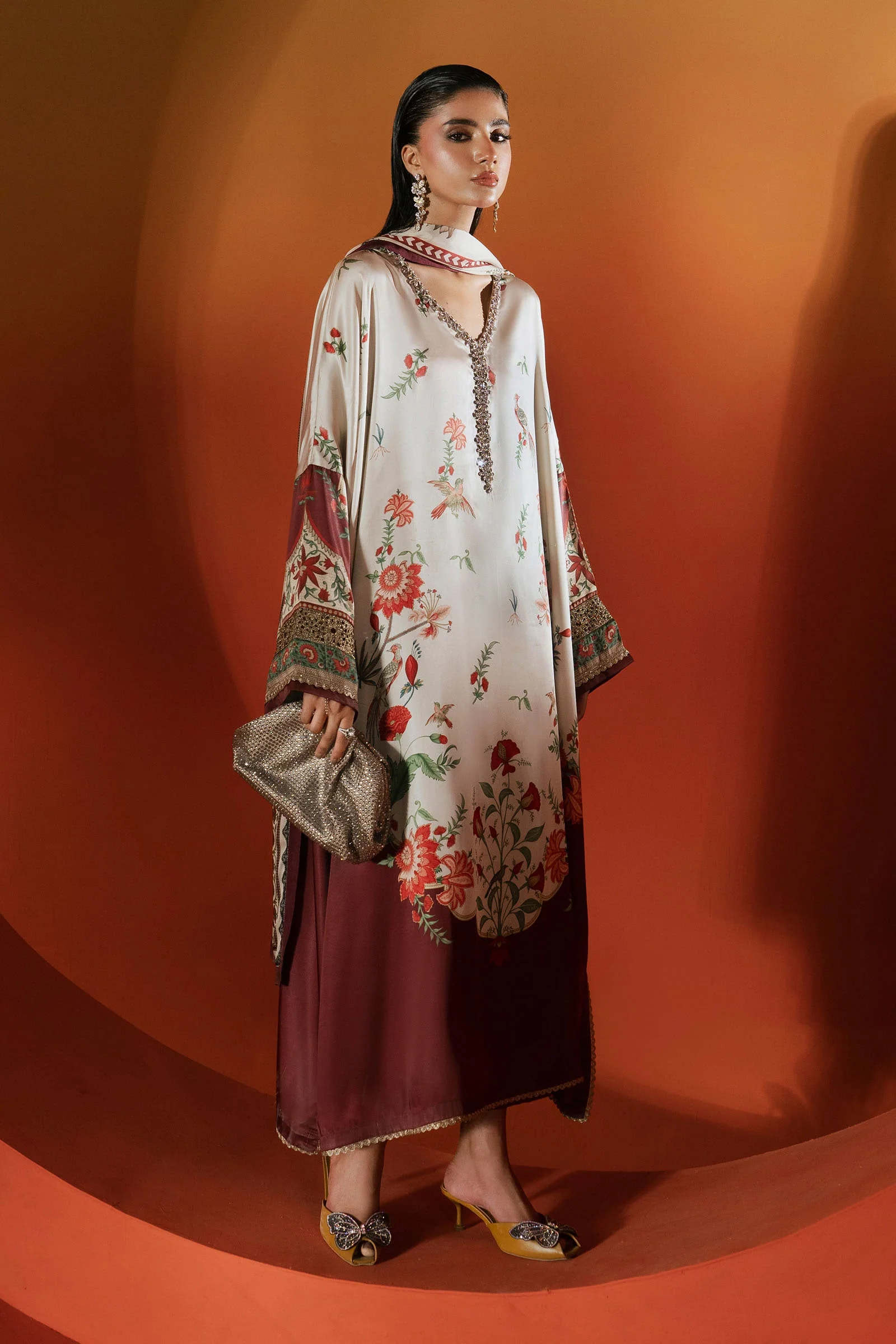 3 Piece Embellished Satin Silk Suit - Image 7