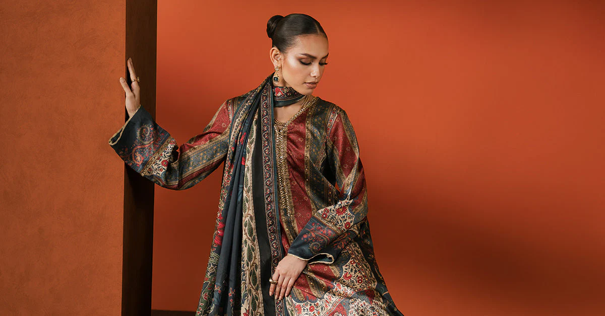 3 Piece Embroidered Satin Silk Suit - Image 7