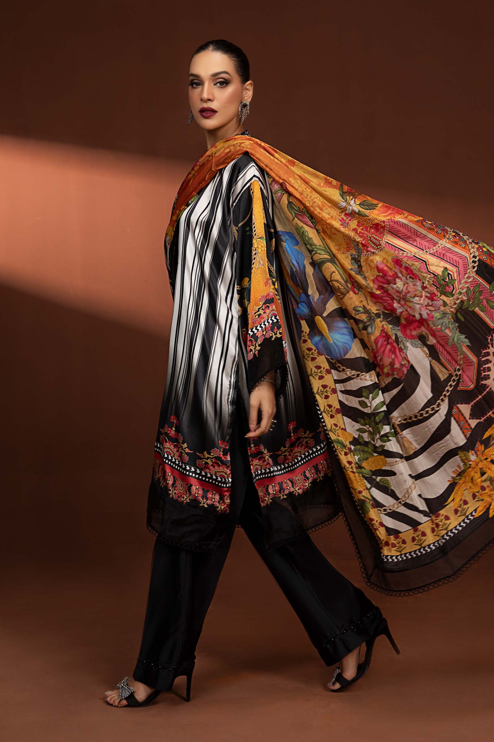 3 Piece Printed Pure Charmeuse Silk Suit - Image 4