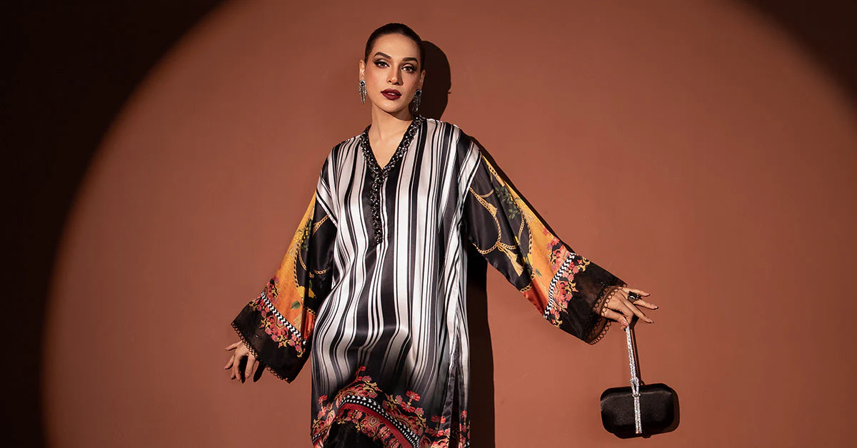 3 Piece Printed Pure Charmeuse Silk Suit - Image 7