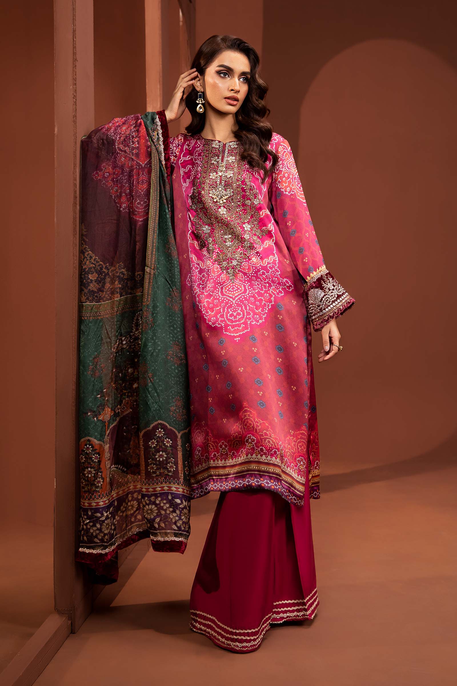 3 Piece Embroidered Pure Charmeuse Silk Suit - Image 4