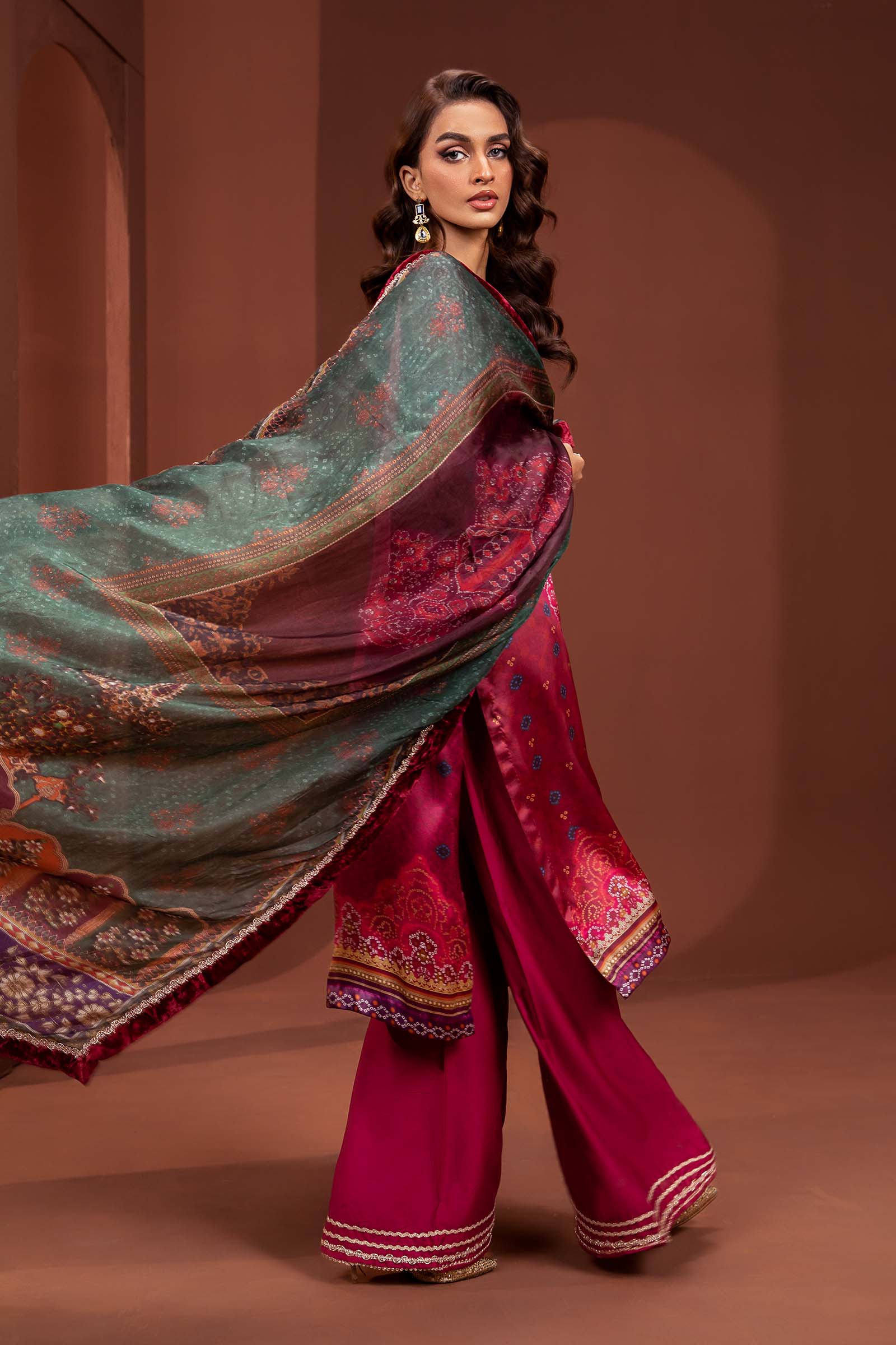 3 Piece Embroidered Pure Charmeuse Silk Suit - Image 8
