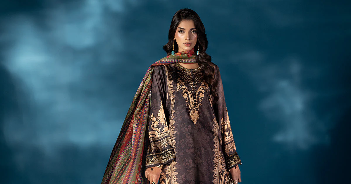 3 Piece Embroidered Satin Silk Suit - Image 10