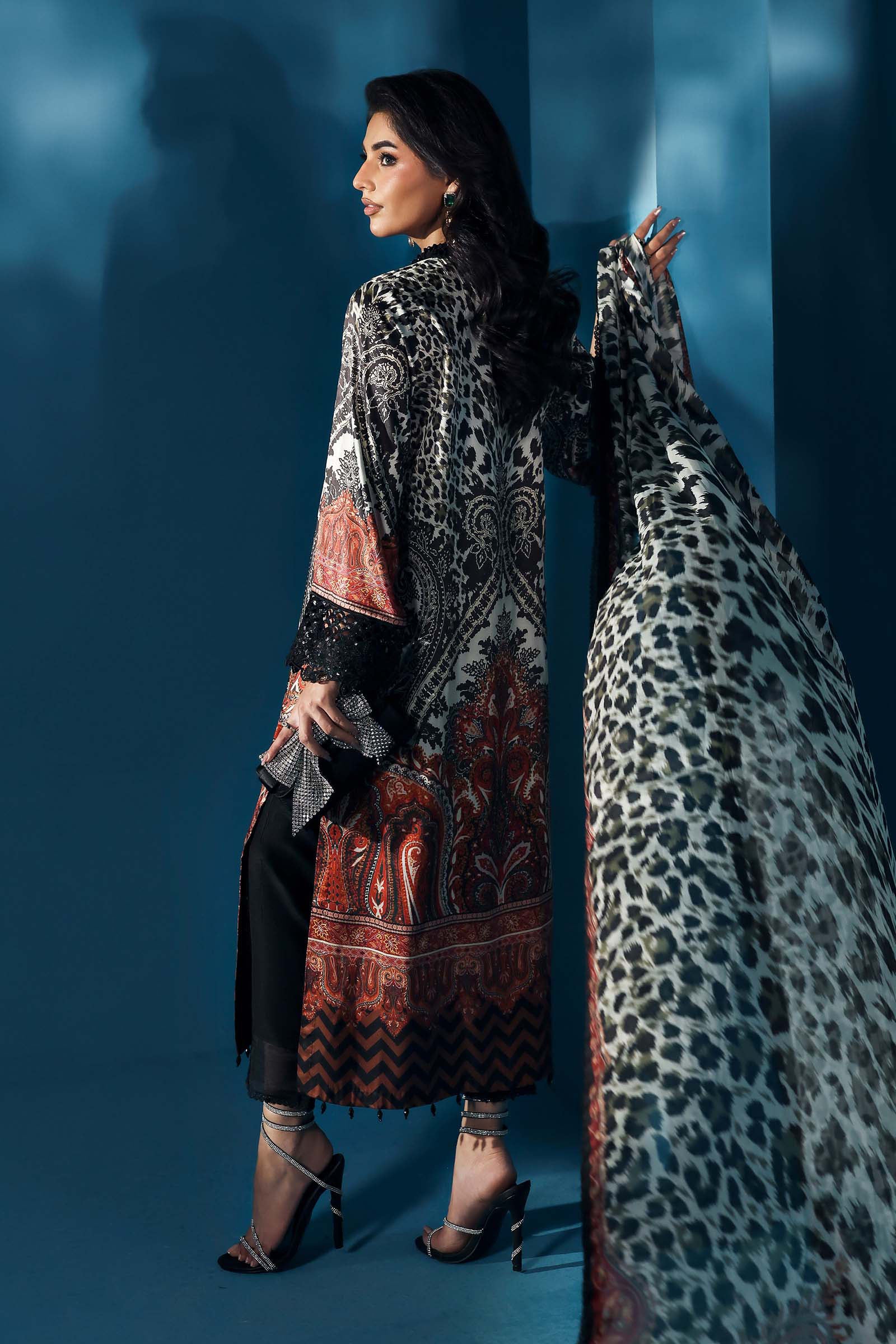 3 Piece Embroidered Satin Silk Suit - Image 7