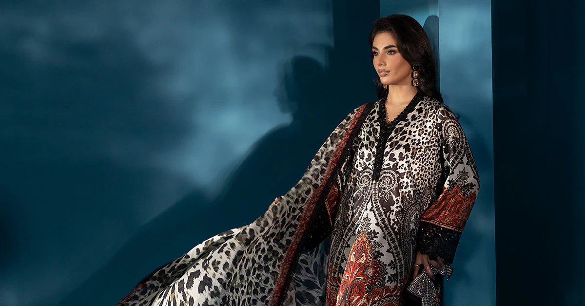 3 Piece Embroidered Satin Silk Suit - Image 8