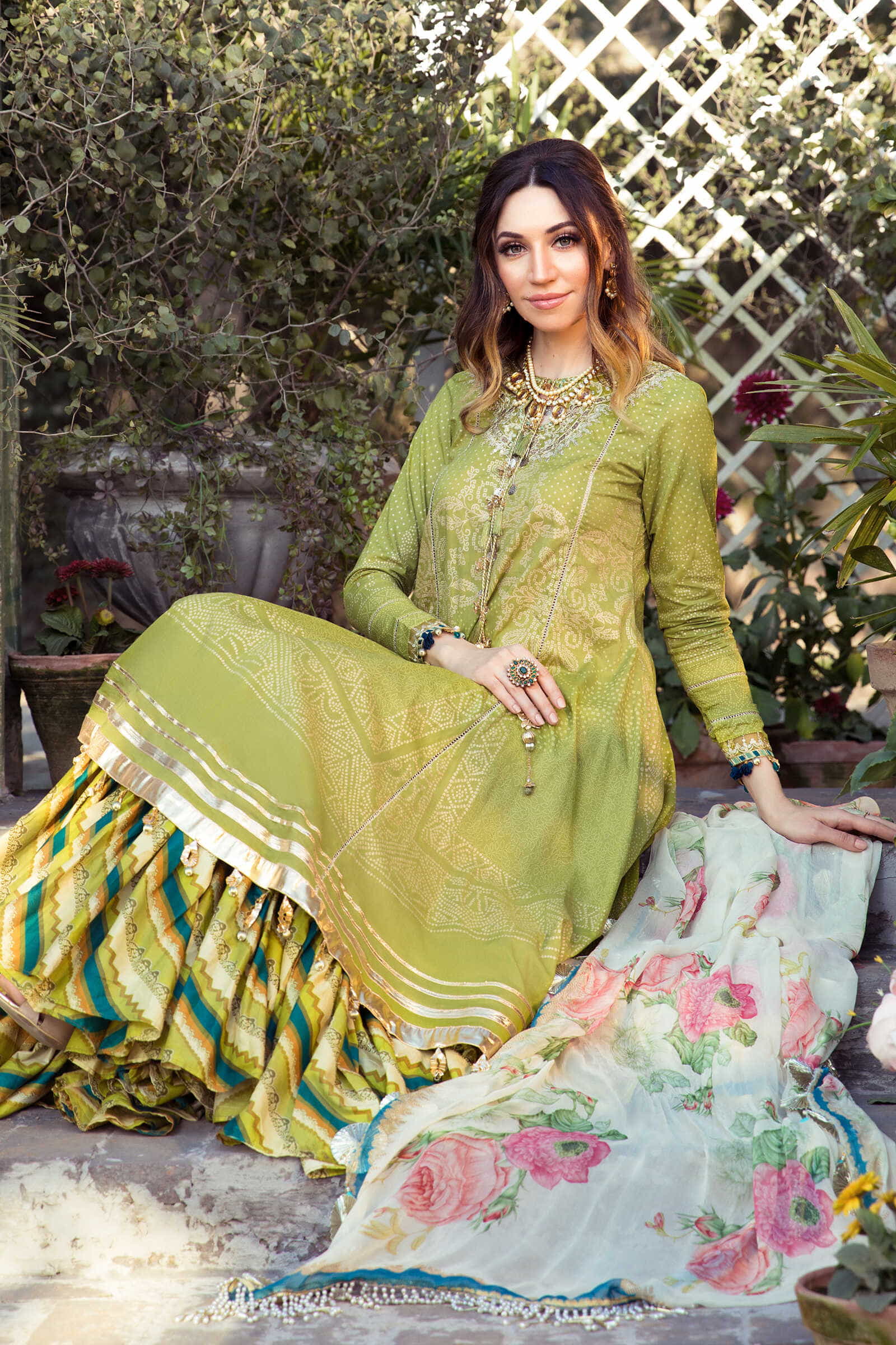 Unstitched Fabrics/M.Prints MPT-1004-B - Image 2