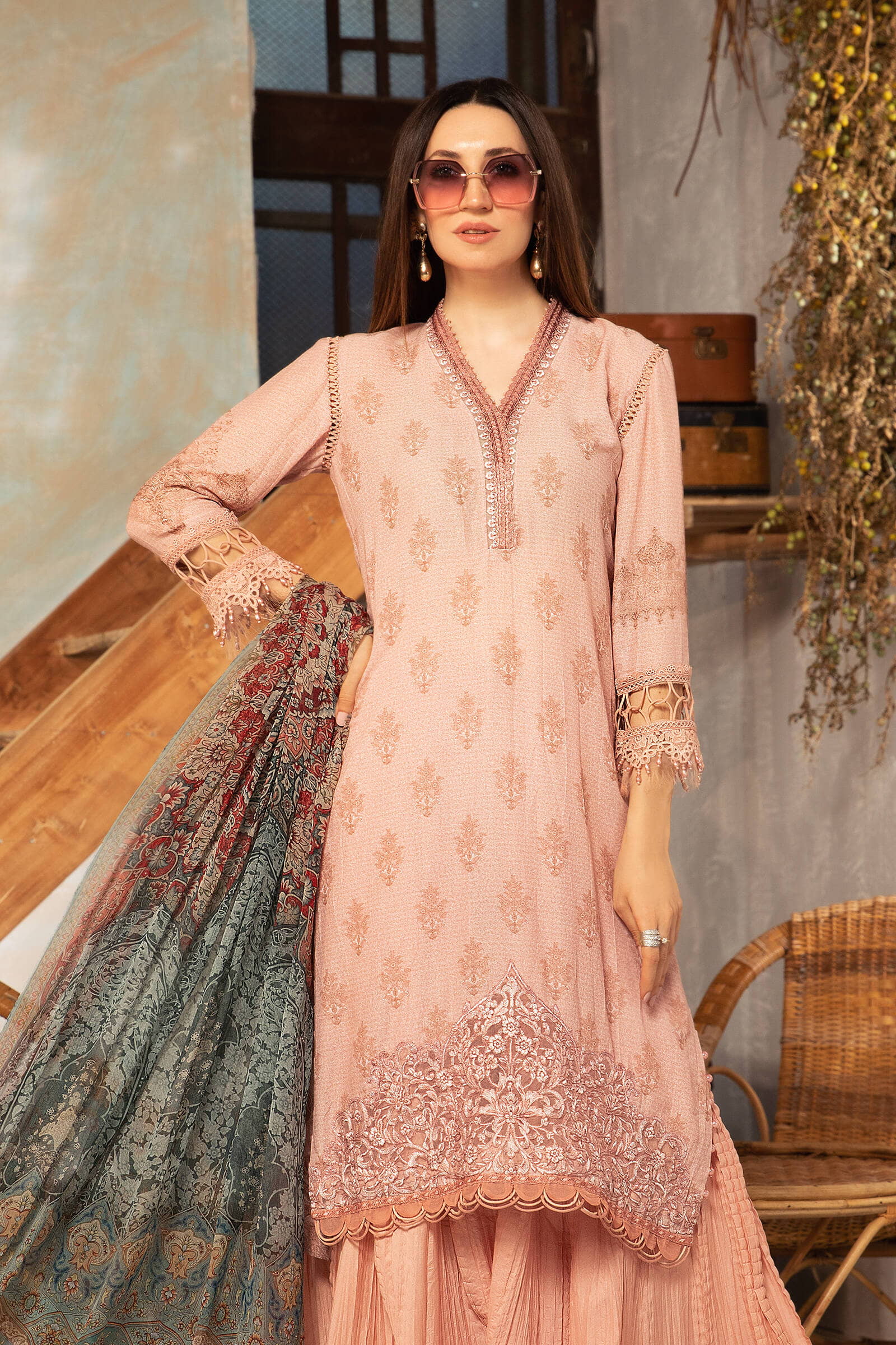 Unstitched Fabrics/M.Prints MPT-1212-A - Image 3