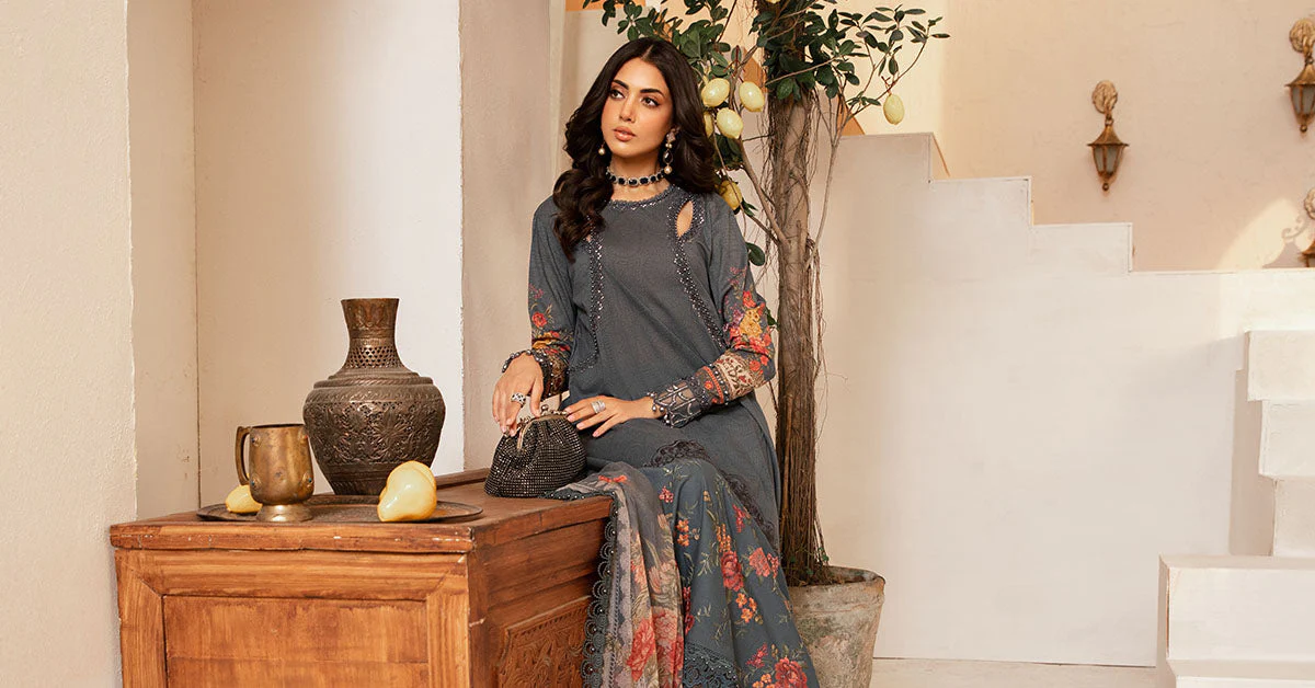 3 Piece Unstitched Printed Suit | MPT-2202-B - Image 5