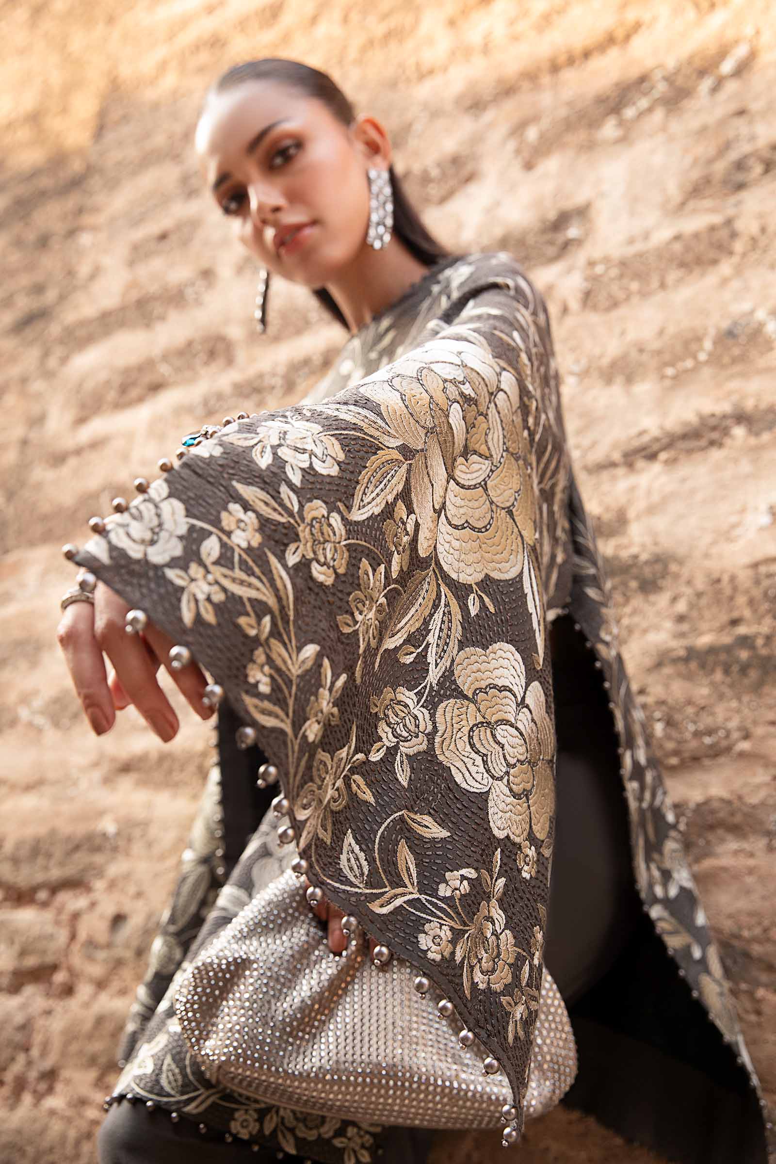 3 Piece Unstitched Printed Linen Suit | MPT-2408-B - Image 5