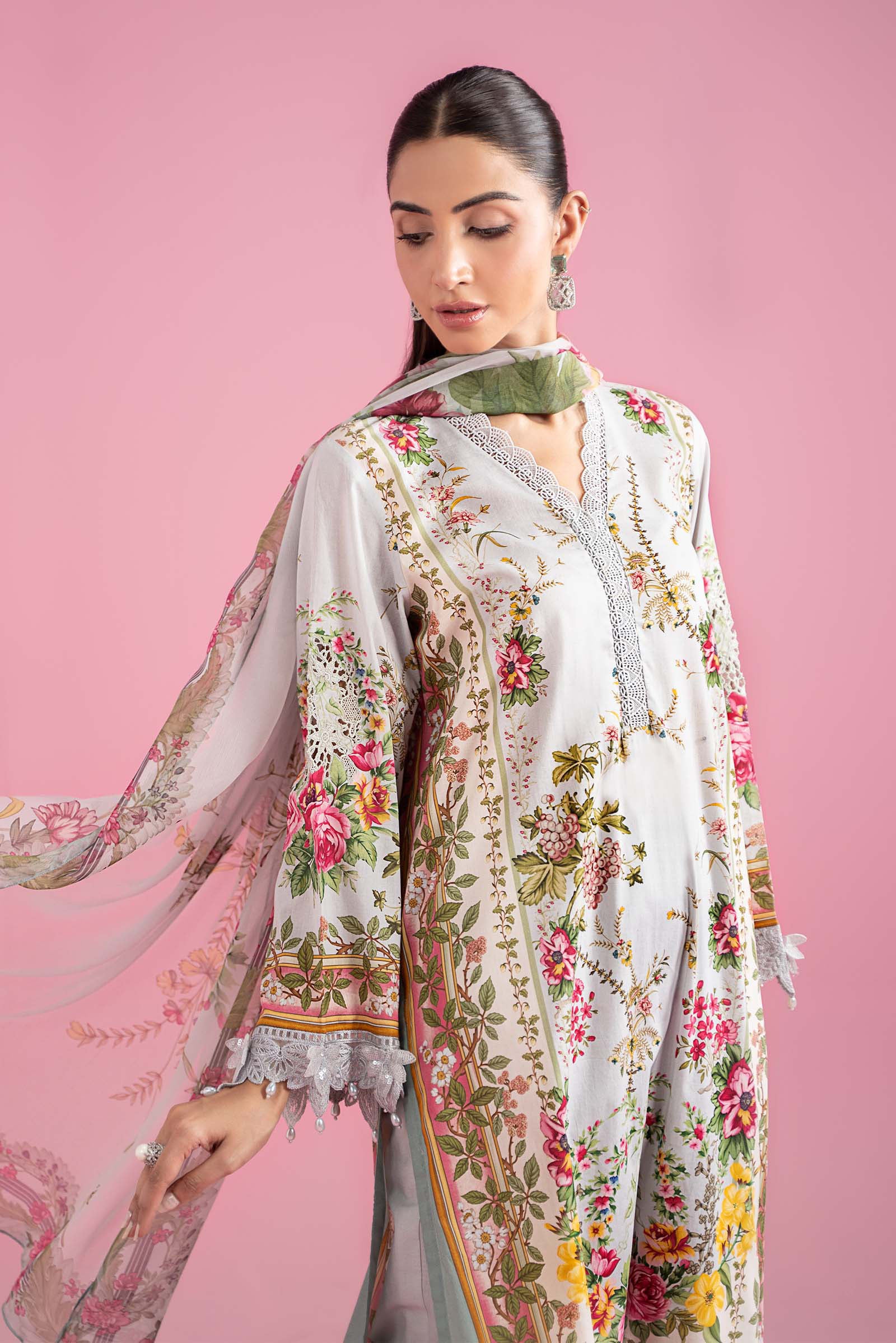 3 Piece Unstitched Embroidered Lawn Suit | MPT-2605-B - Image 3