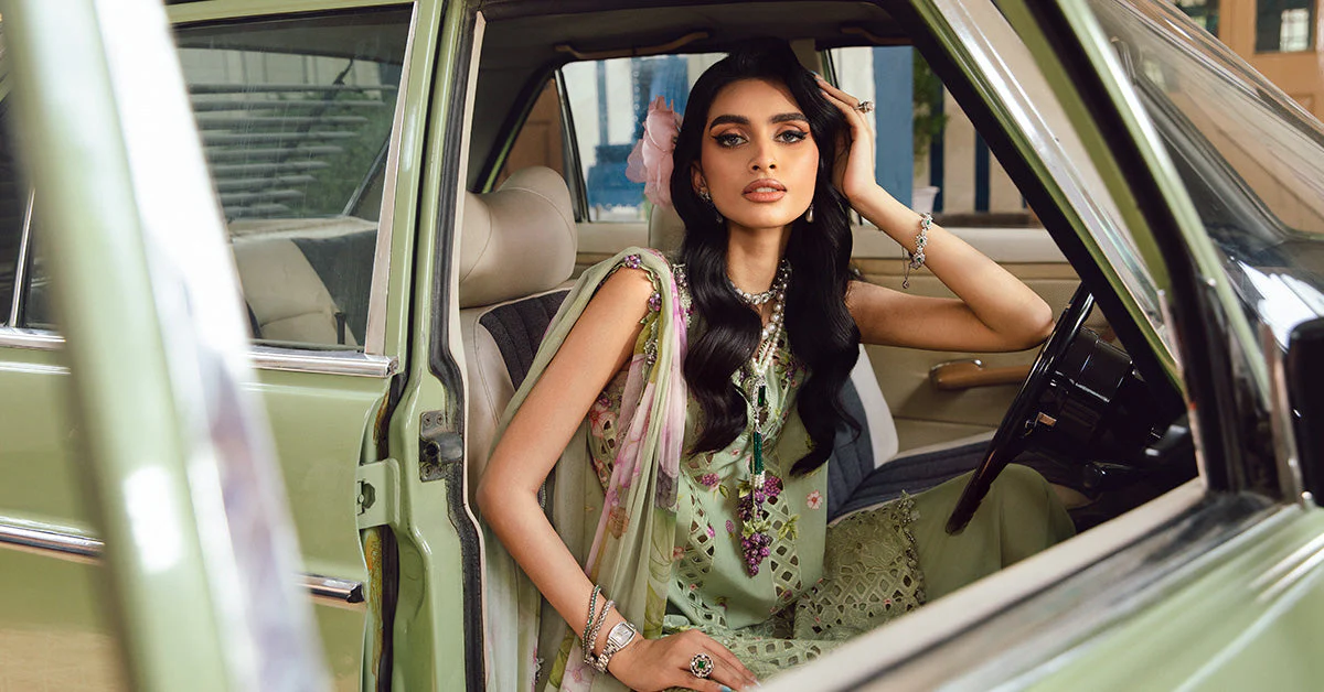 3 Piece Unstitched Embroidered Cambric Suit | MPT-2706-A - Image 5