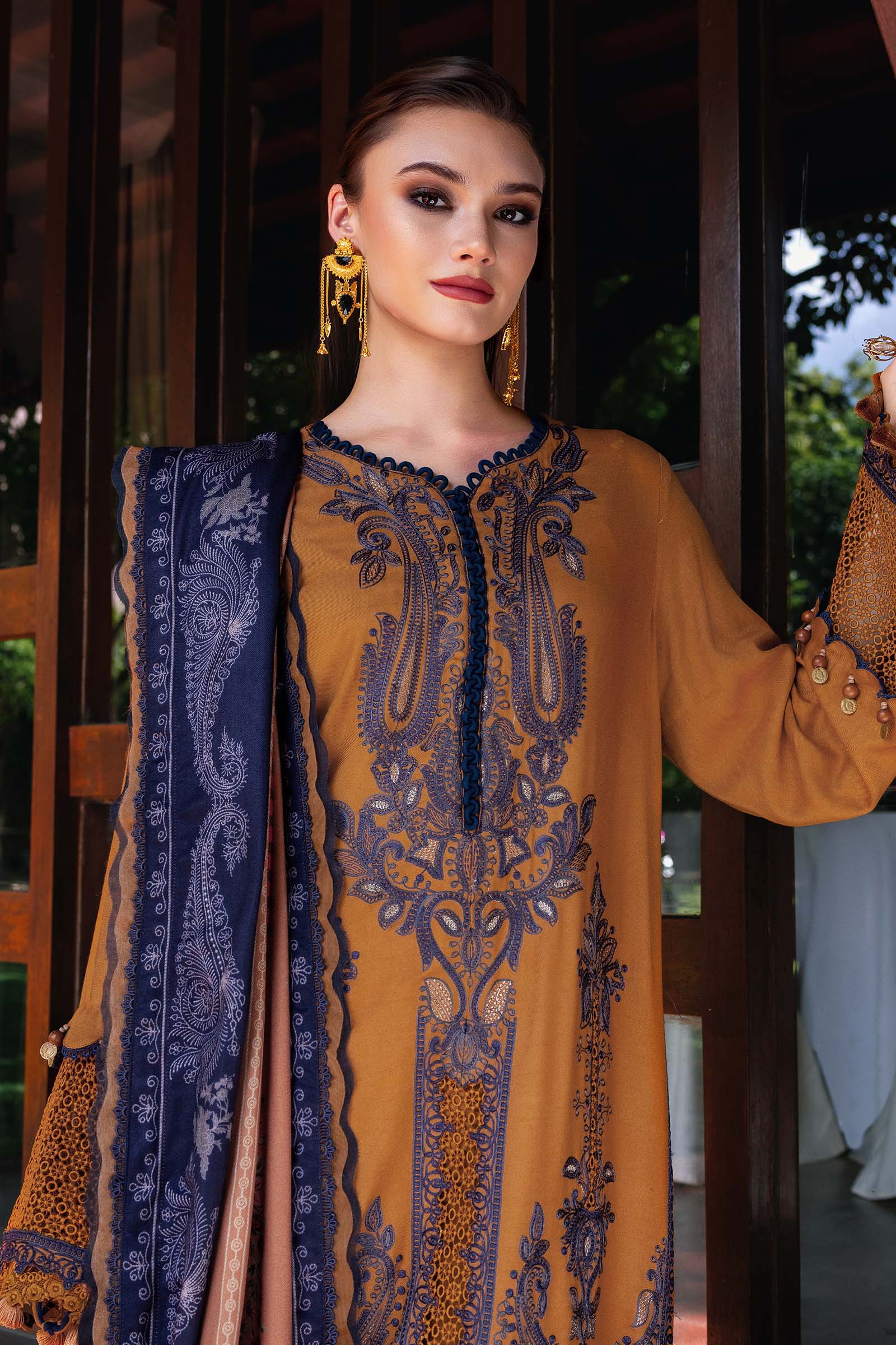 3 Piece Unstitched Embroidered Twill Linen Suit - Image 3