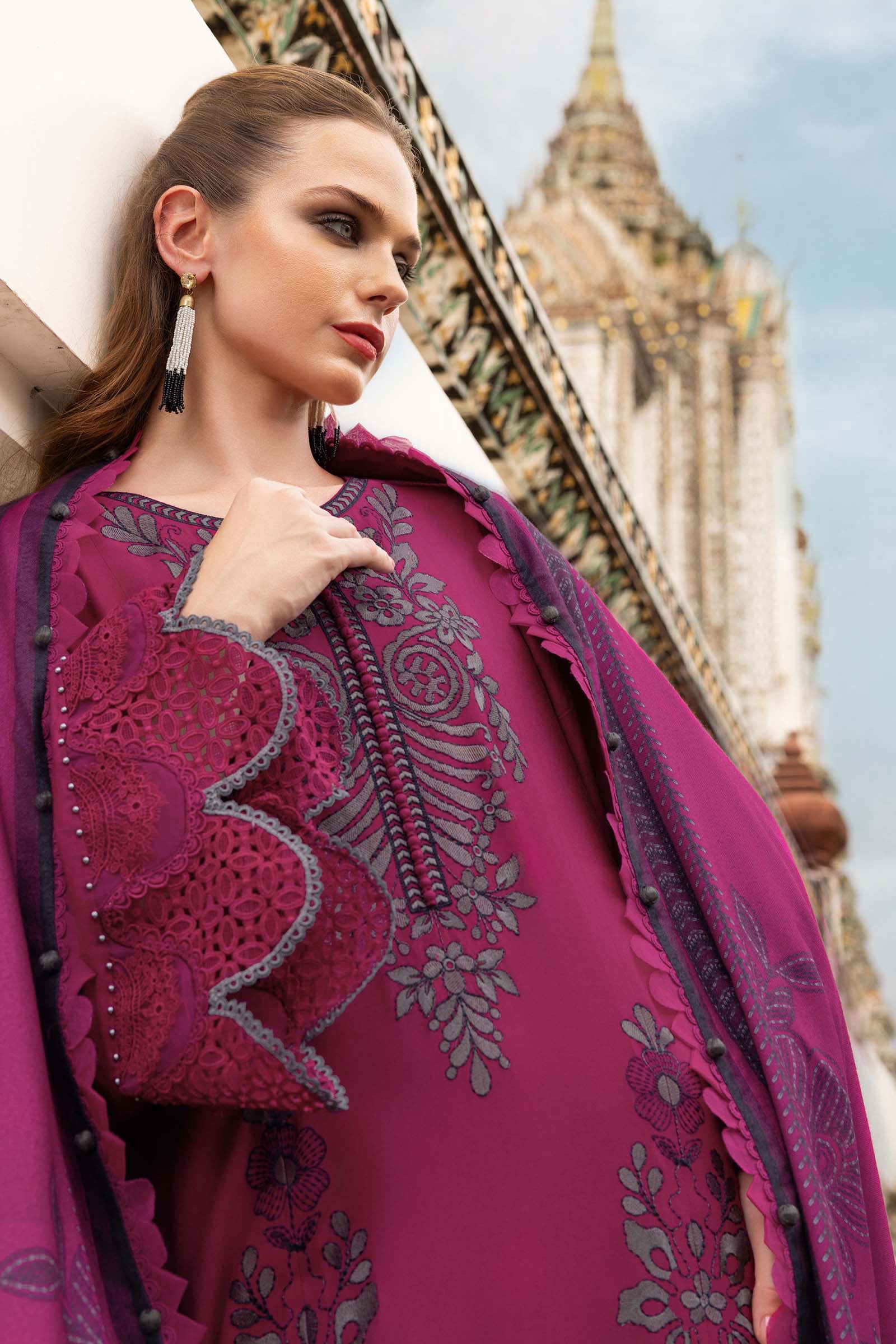 3 Piece Unstitched Embroidered Twill Linen Suit - Image 4