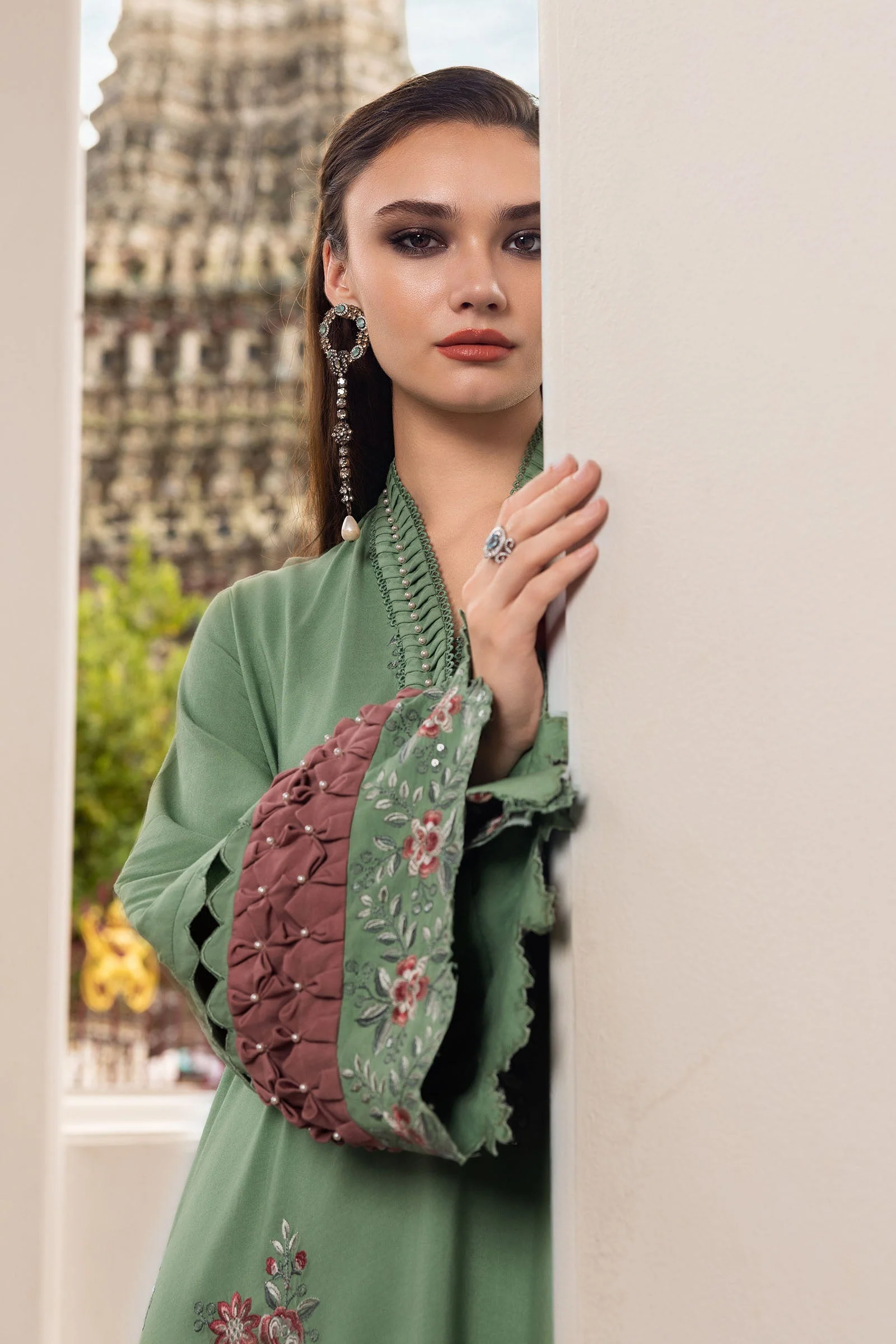 3 Piece Unstitched Embroidered Twill Linen Suit - Image 4
