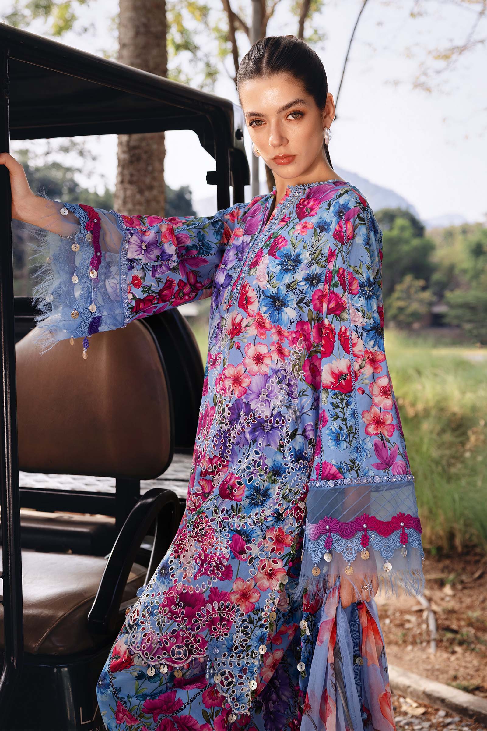 3 Piece Unstitched Embroidered Lawn Suit - Image 2