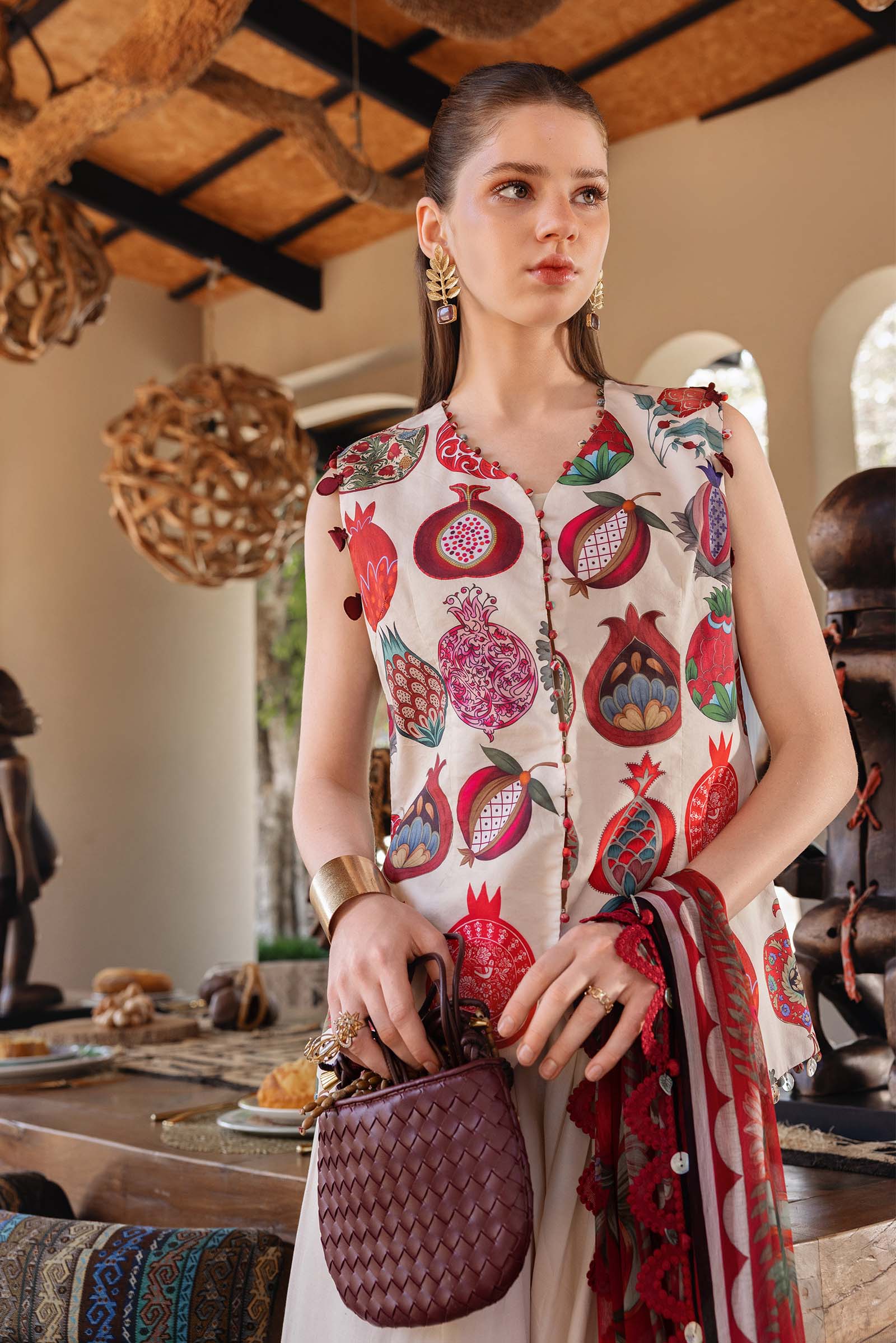 3 Piece Unstitched Embroidered Lawn Suit - Image 2