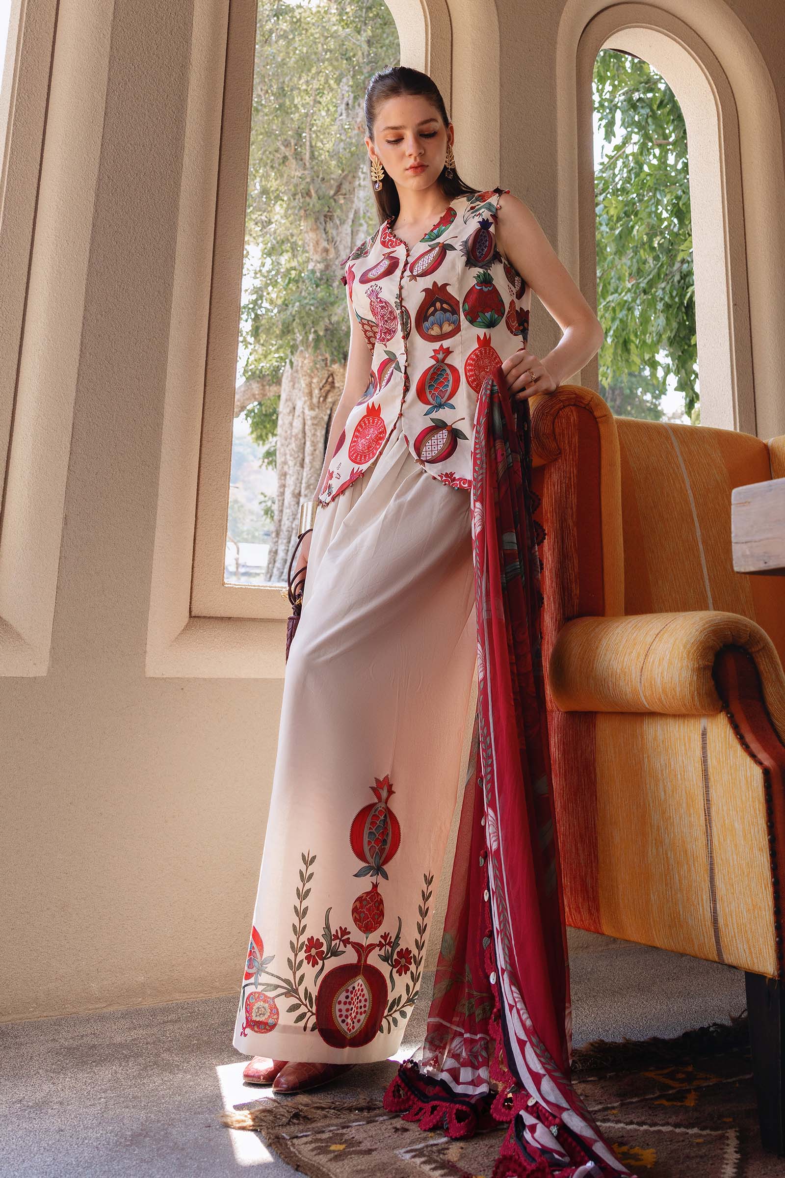 3 Piece Unstitched Embroidered Lawn Suit - Image 4