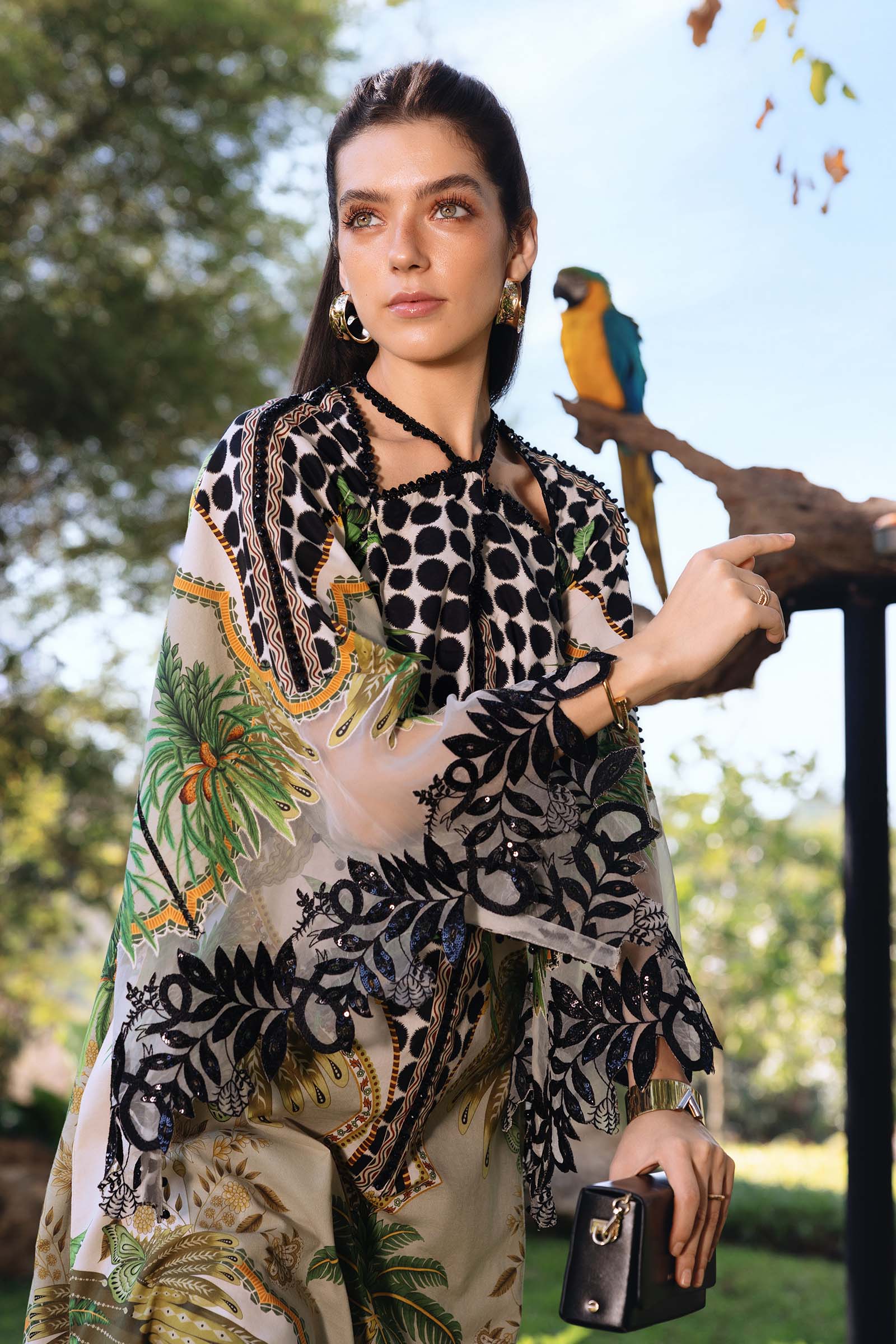 3 Piece Unstitched Embroidered Lawn Suit - Image 2
