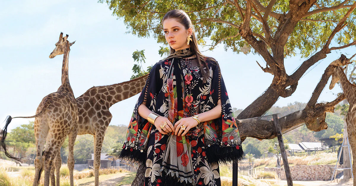 3 Piece Unstitched Embroidered Lawn Suit - Image 4