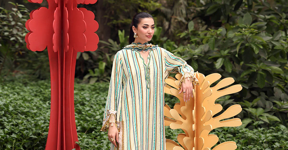 3 Piece Unstitched Embroidered Jacquard Suit - Image 7
