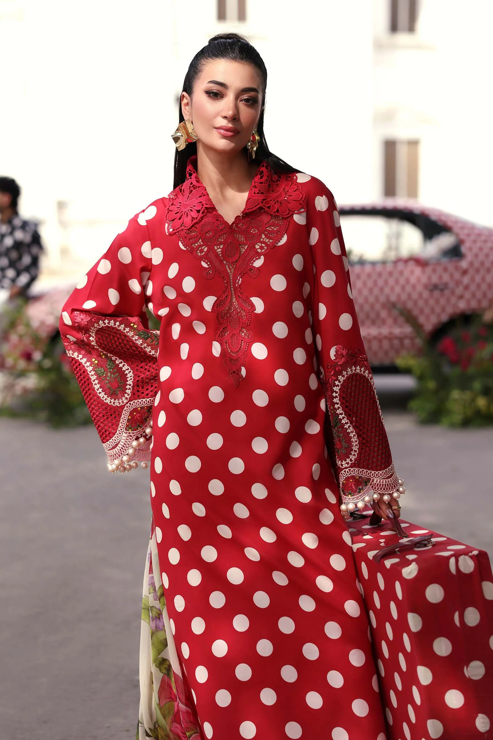 3 Piece Unstitched Embroidered Lawn Suit - Image 3