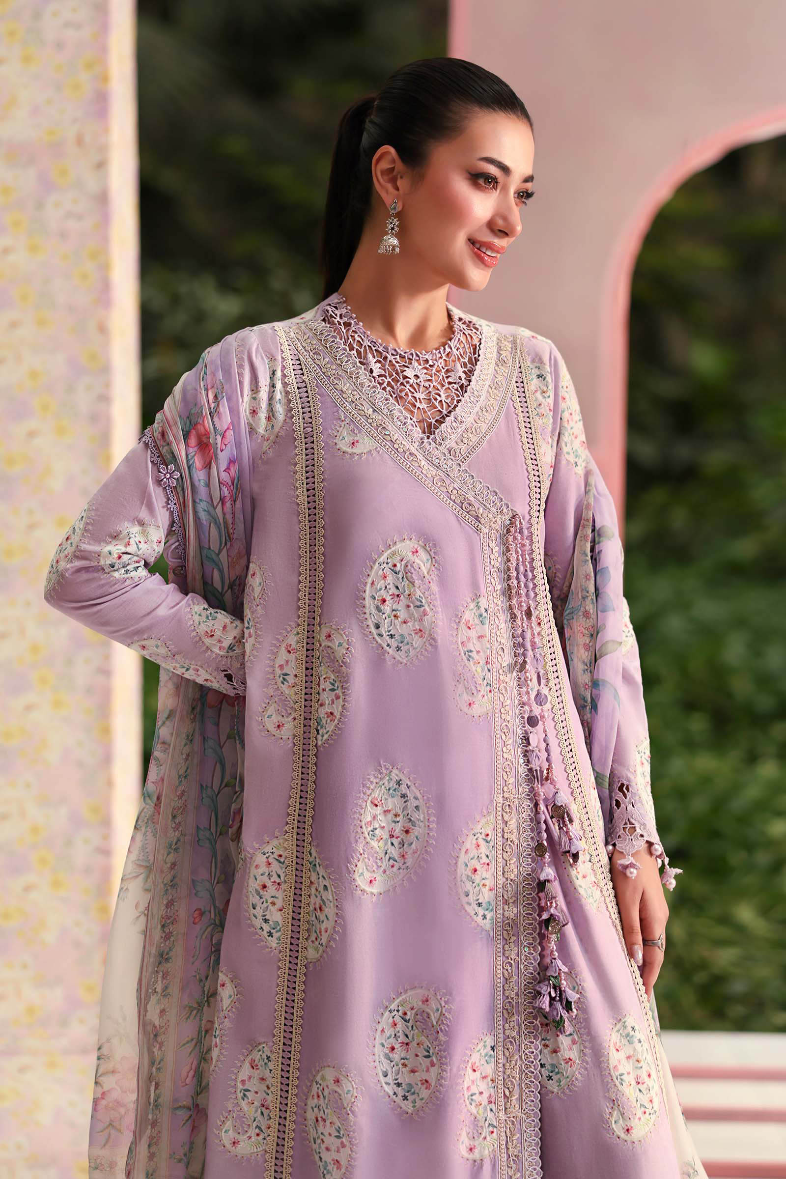 3 Piece Unstitched Embroidered Lawn Suit - Image 2