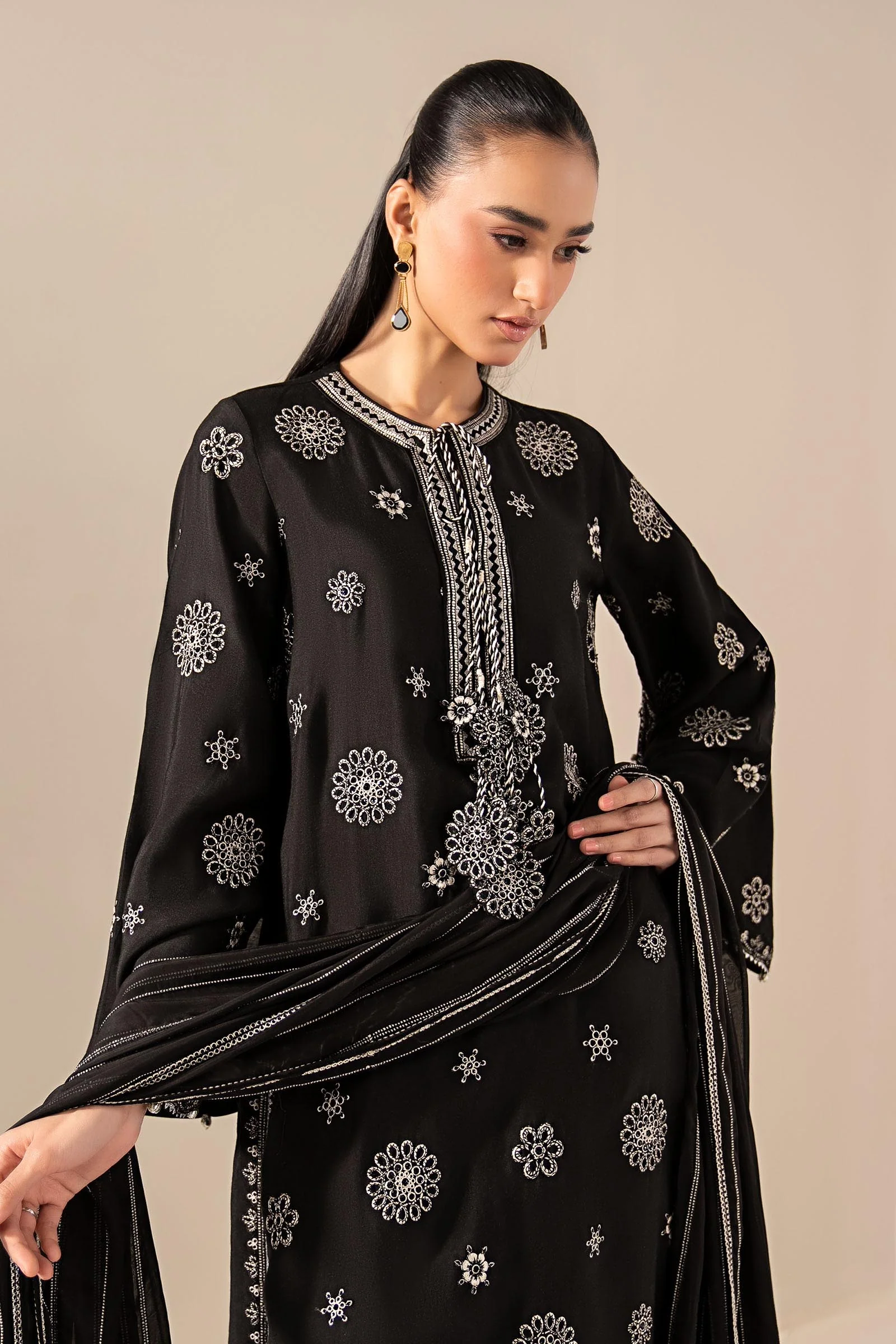 3 Piece Embroidered Tissue Staple Suit - Image 3