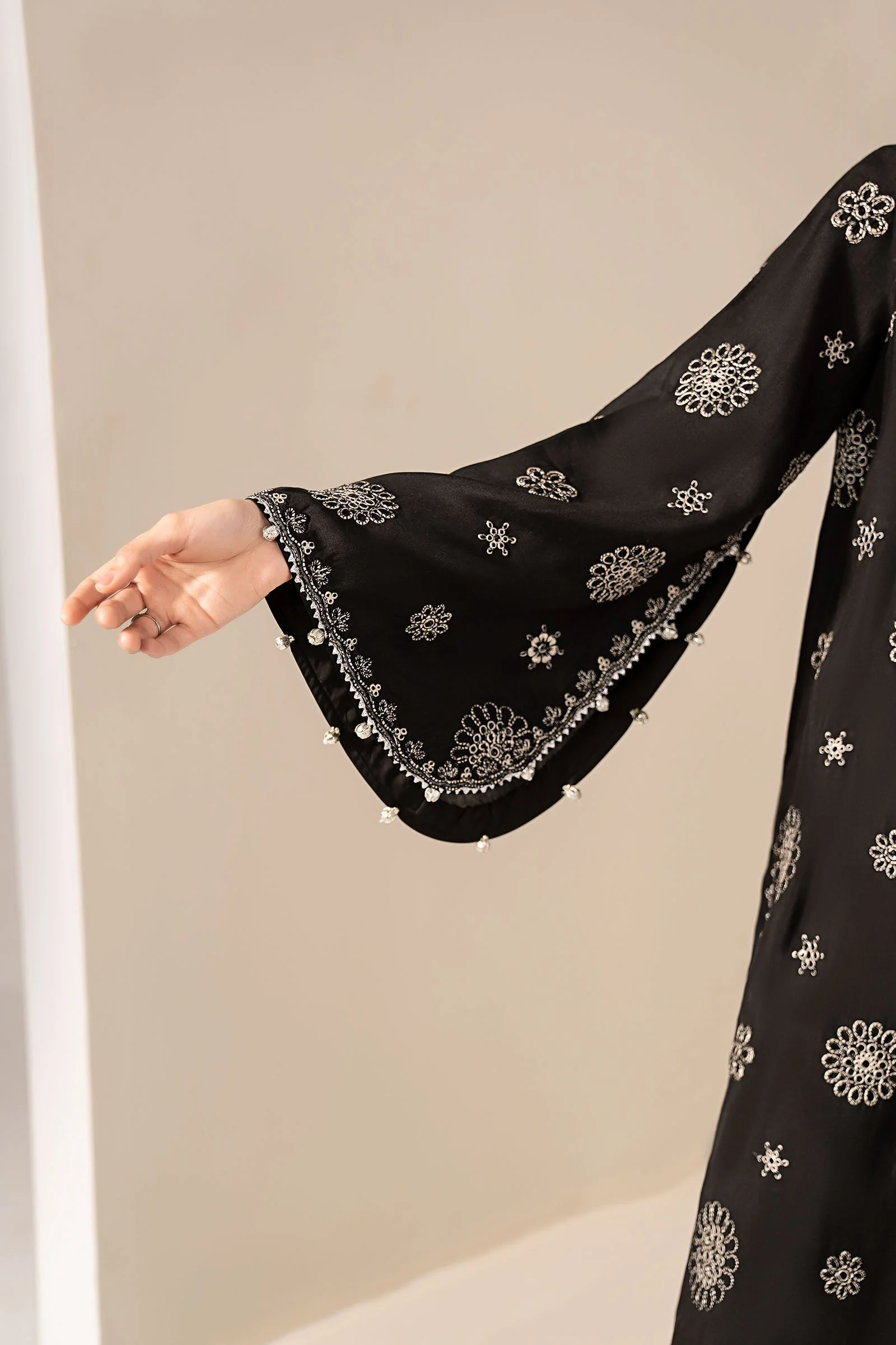 3 Piece Embroidered Tissue Staple Suit - Image 5