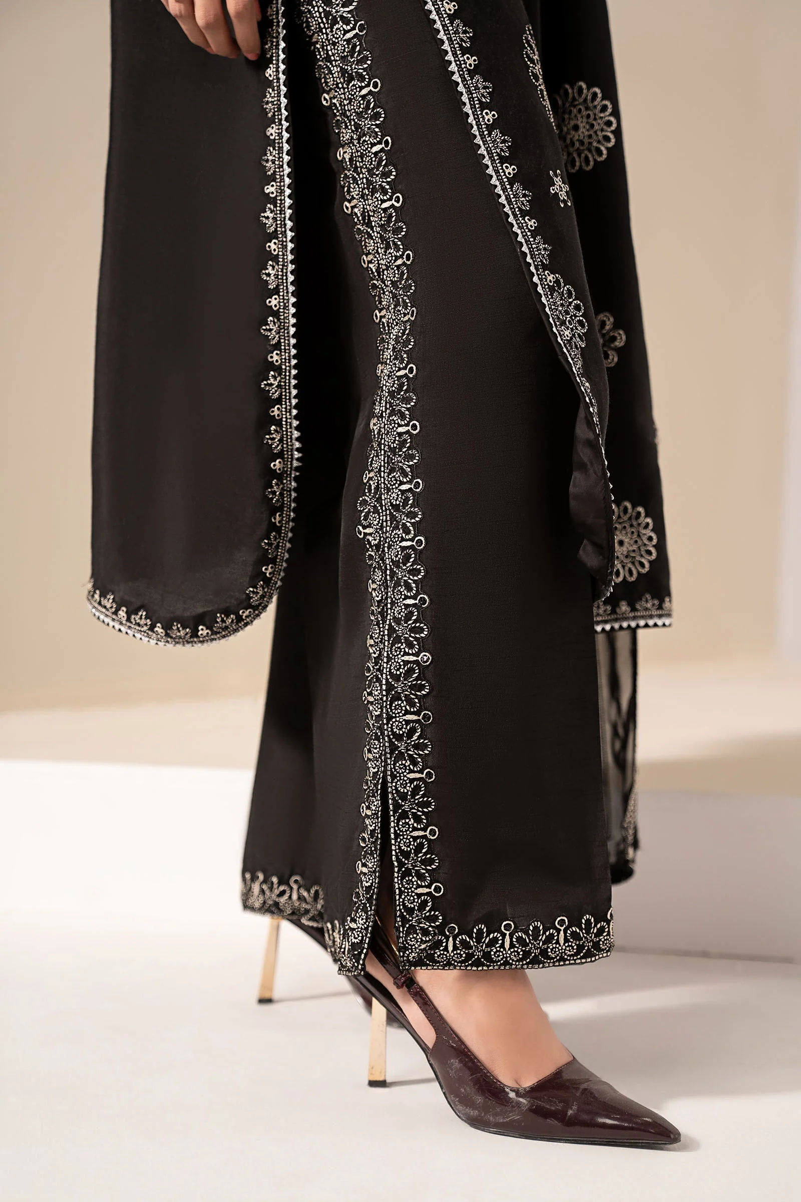 3 Piece Embroidered Tissue Staple Suit - Image 7