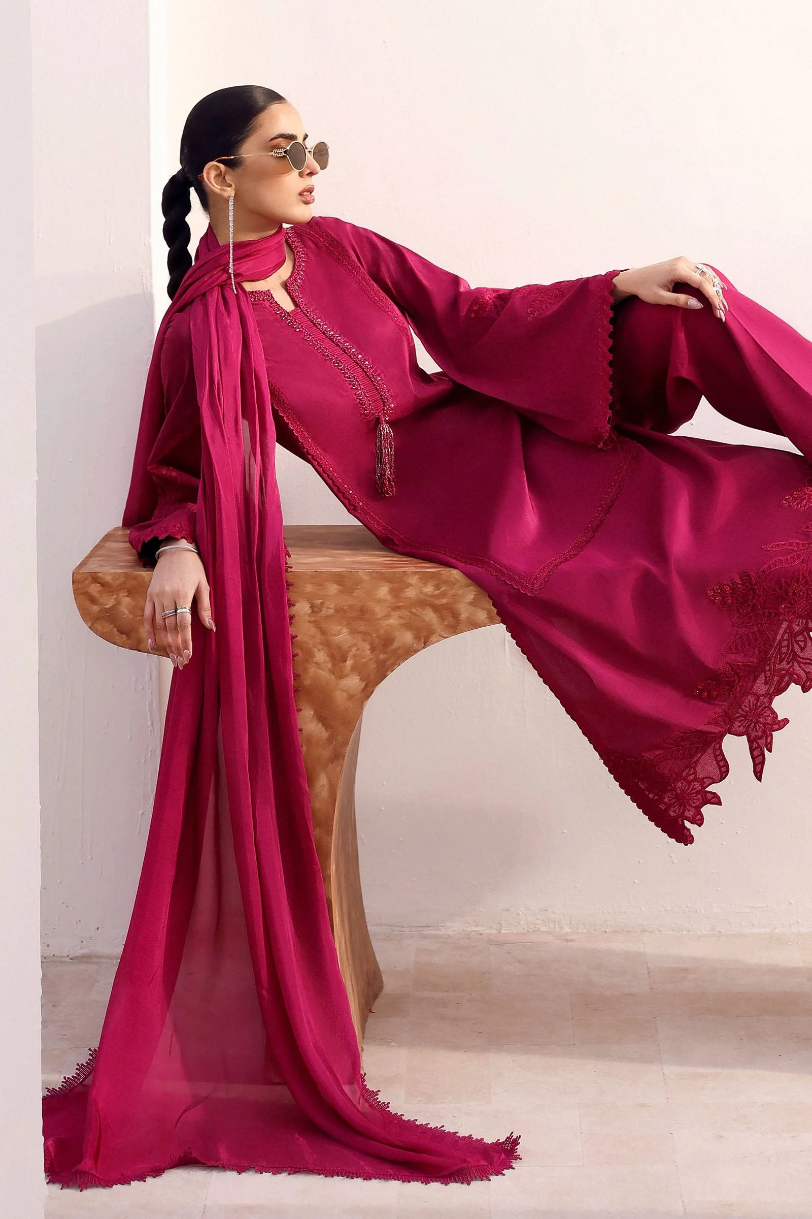 3 Piece Embroidered Tassel Silk Suit - Image 5